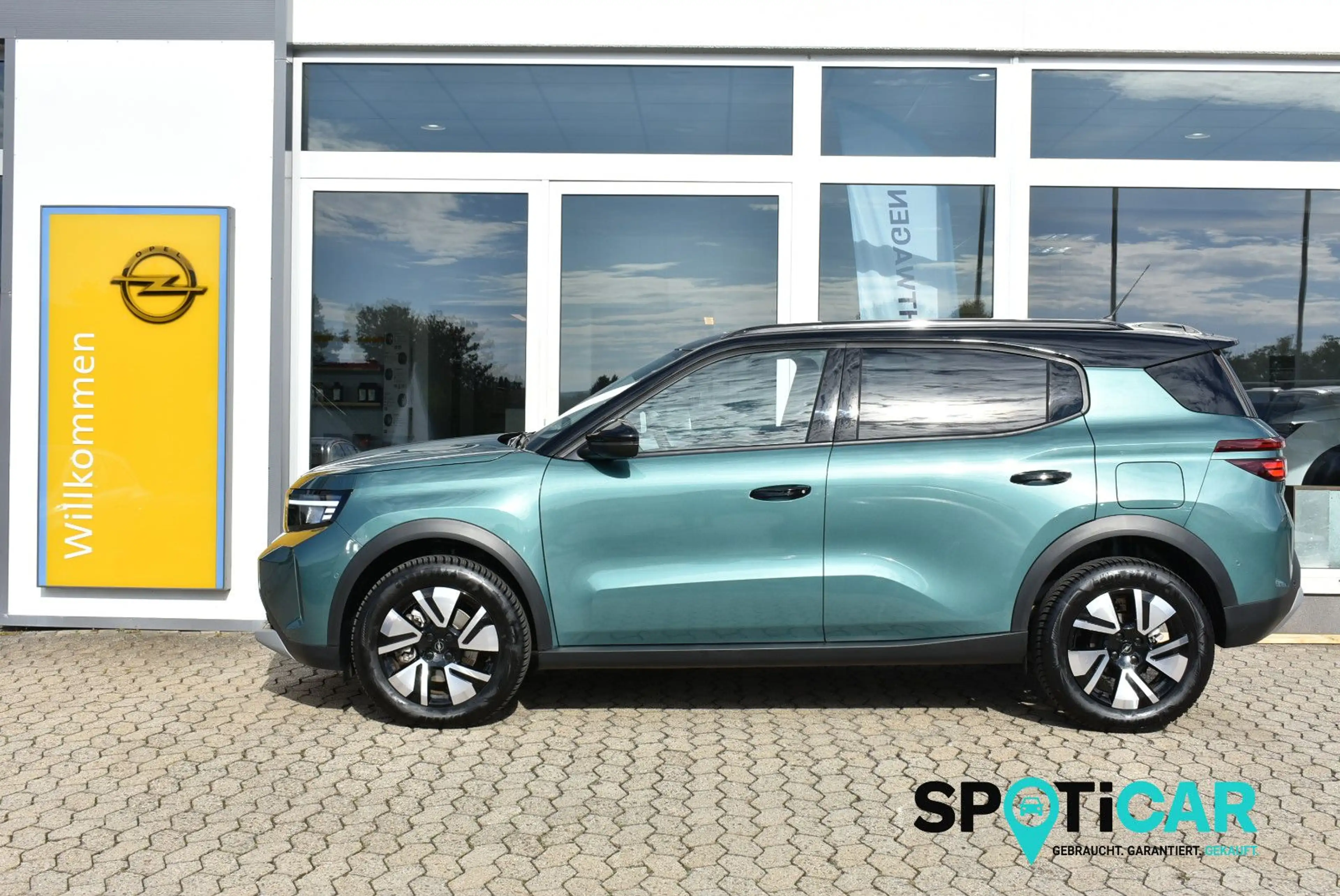 Opel Frontera GS 48V Hybrid 145