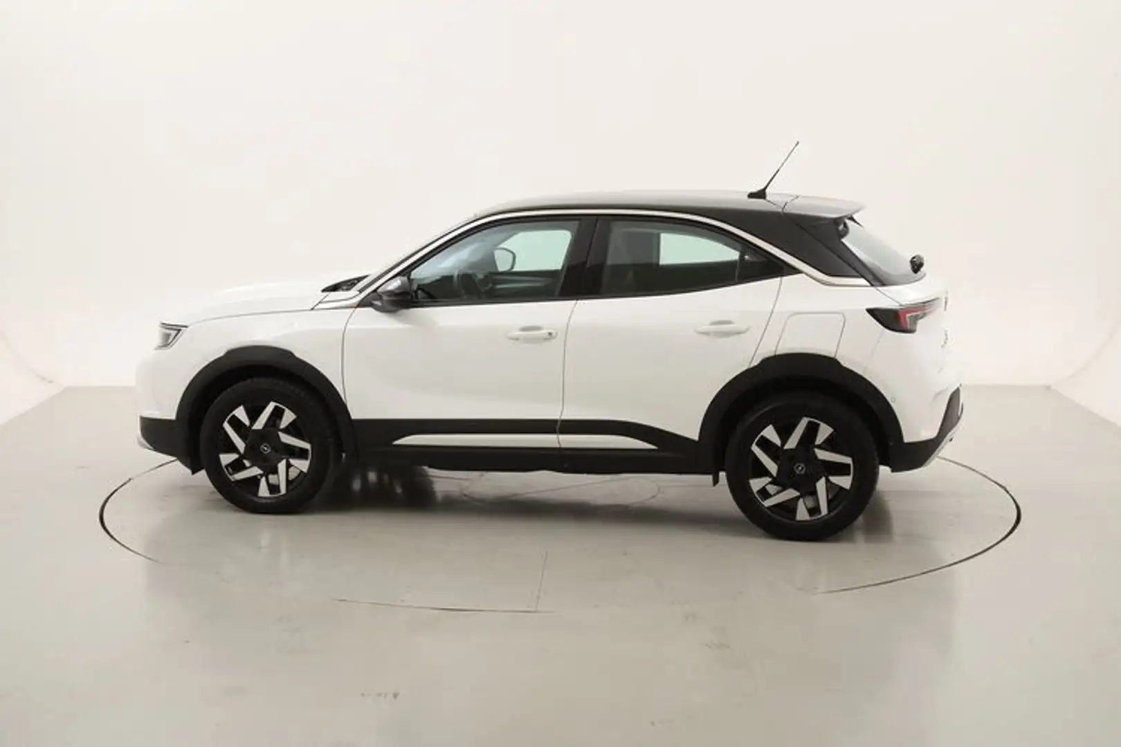 Opel Mokka Elegance 1.2 Benzina 101CV Blanc - 2
