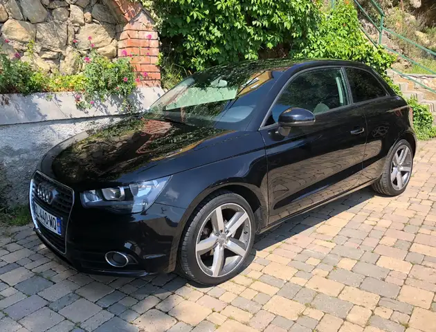 Audi A1 1.6 TDI 90 Ambition Luxe ***VENDU***