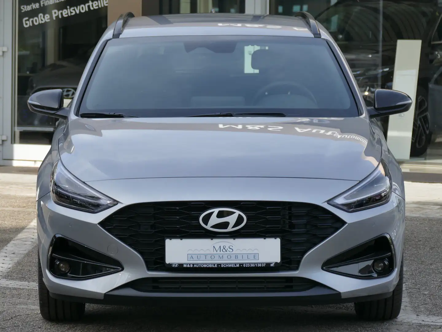 Hyundai i30 Kombi 1.5 T-GDI 48V-Hybrid DCT Advantage Argento - 2