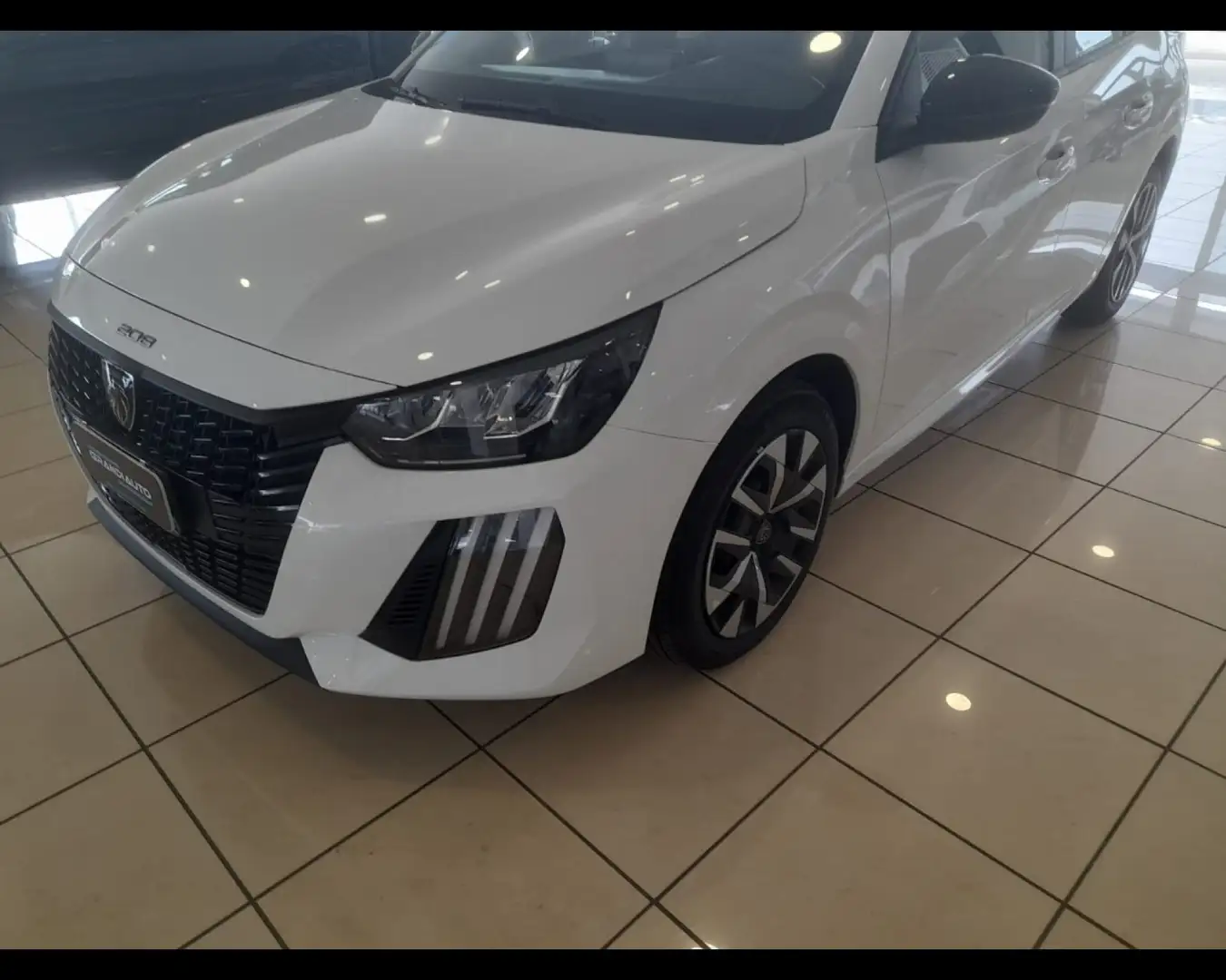Peugeot 208 II 2023 -  1.2 puretech Style s&s 100cv Bianco - 1