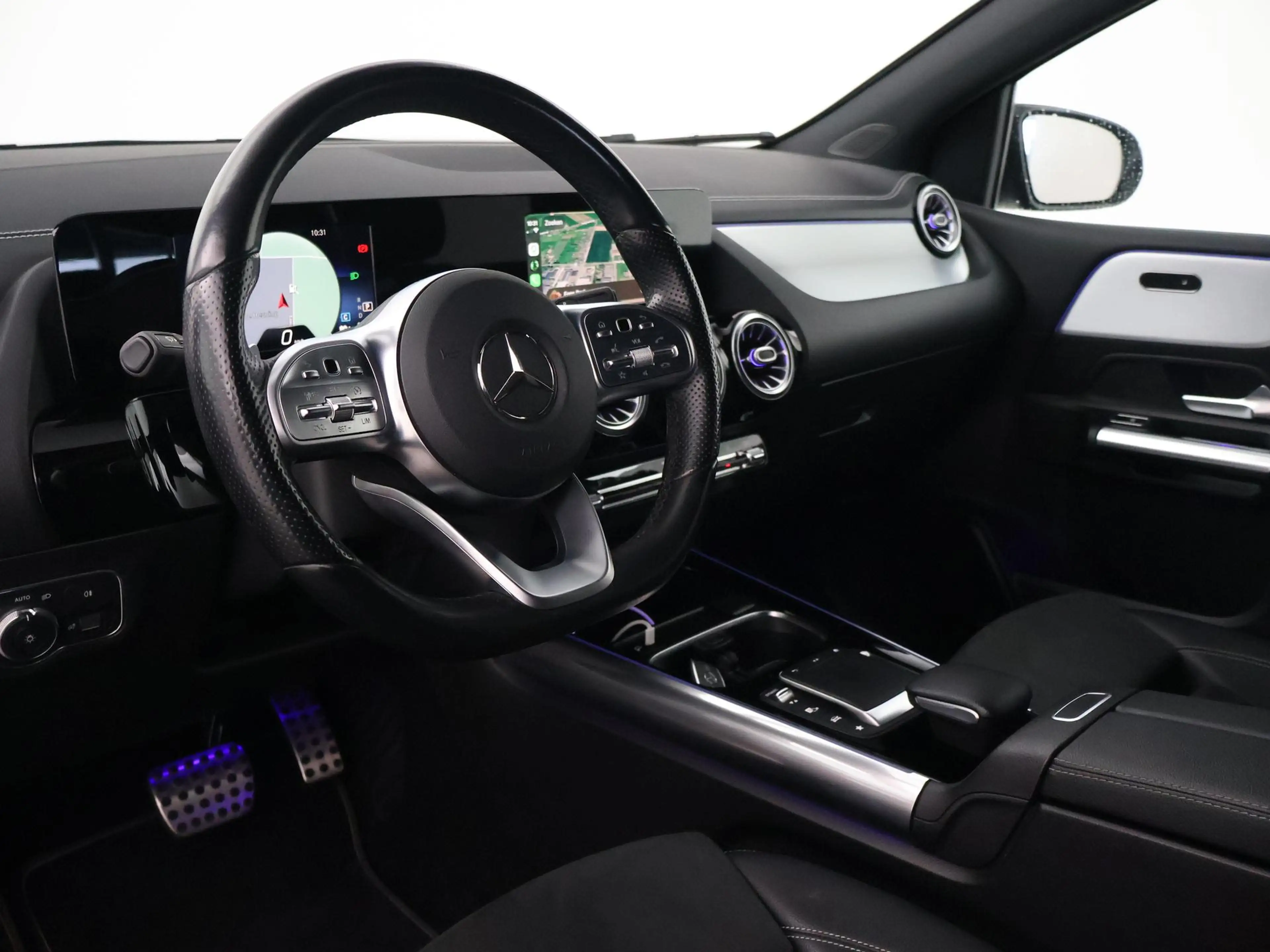 Mercedes-Benz B 250 250e 218 PK AMG NIGHT + SFEERVERLICHTING | CAMERA — photo 17