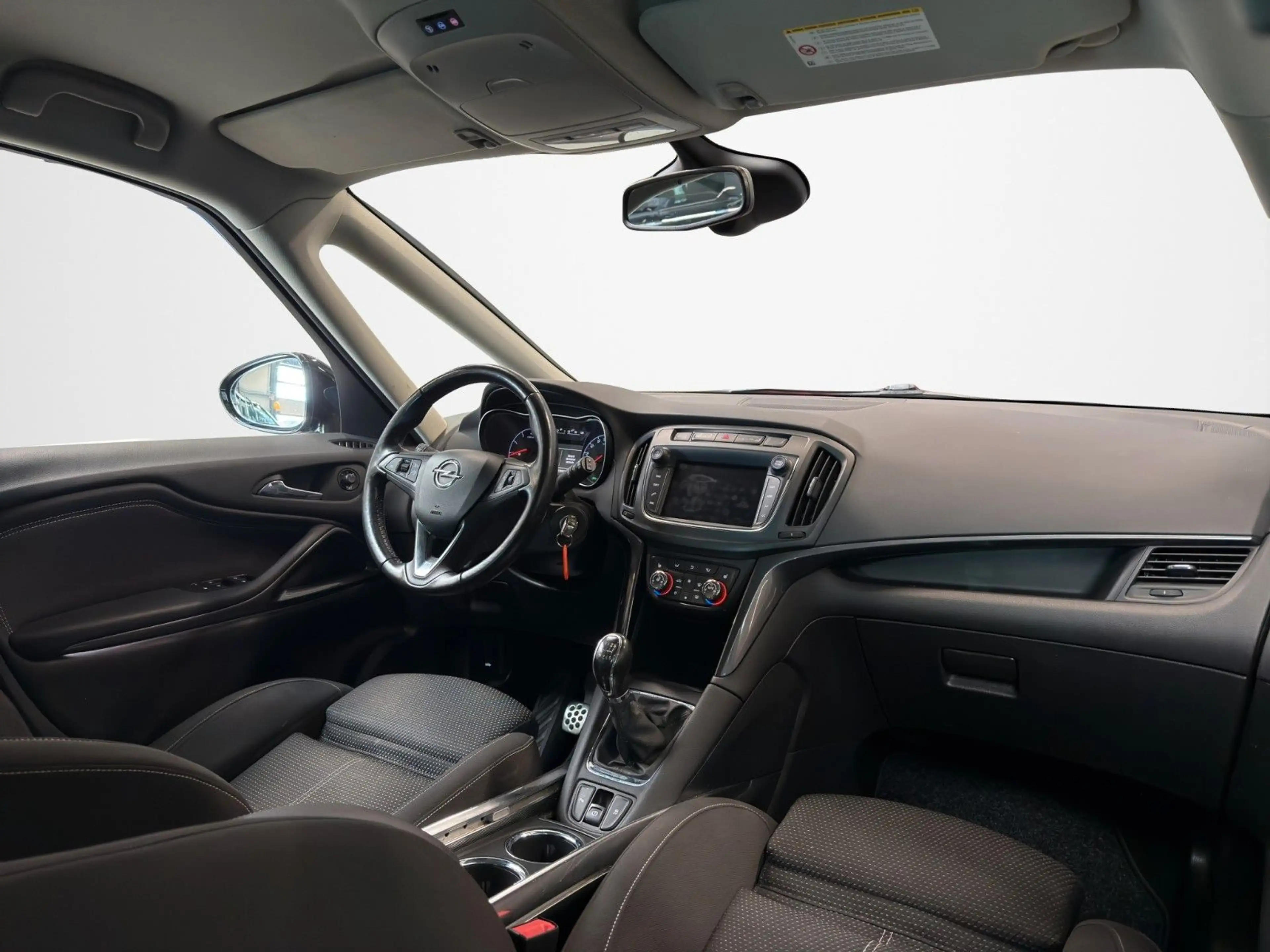 Opel Zafira C Tourer Business Innovation — photo 12