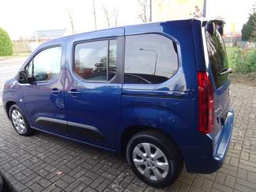 Bild 12 Opel Combo - e Elegance