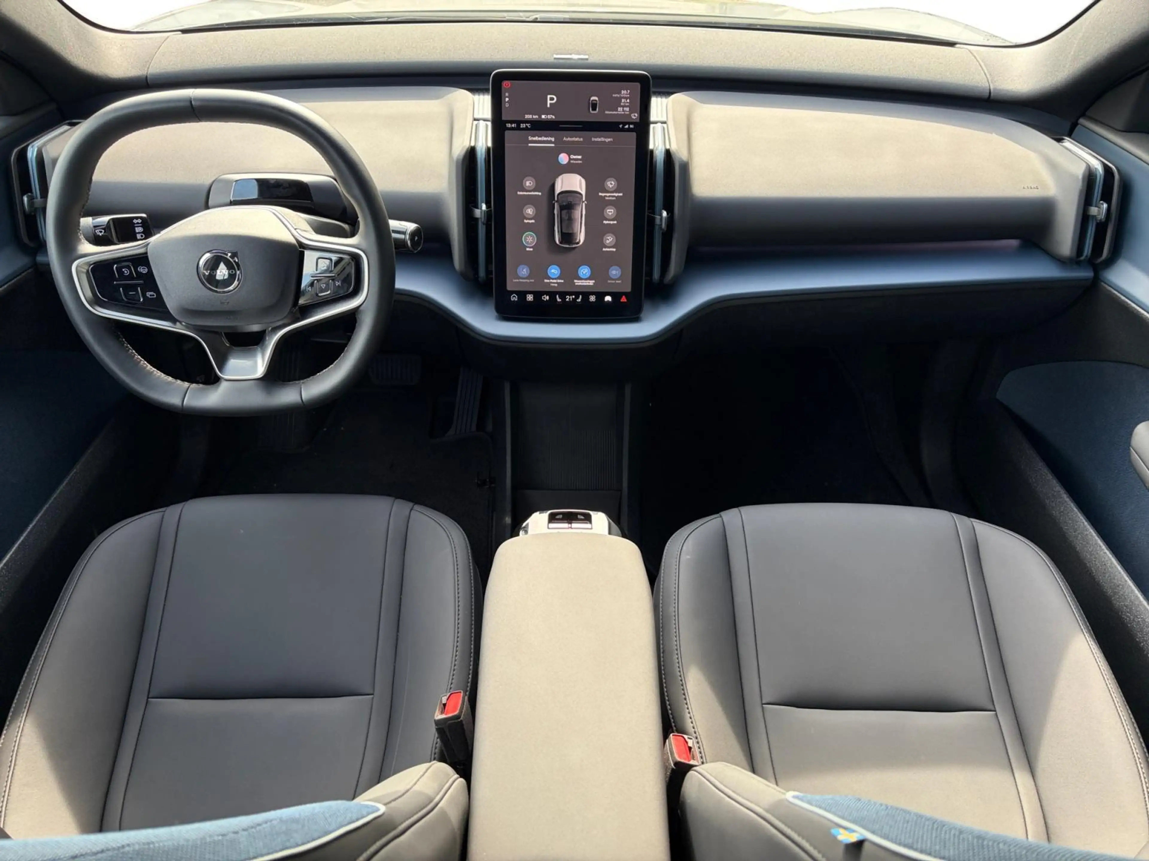 Volvo EX30 Single Motor Extended Range Plus 69 kWh | Stoelver — photo 8