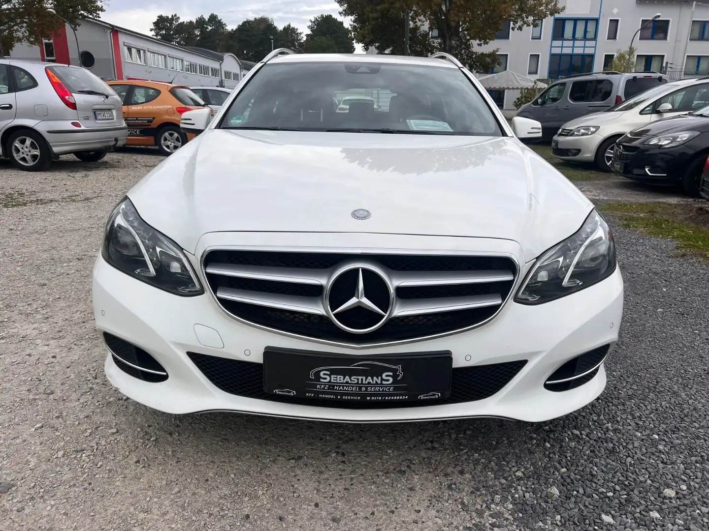 Mercedes-Benz E 220 E -Klasse T-Modell E 220 BlueTec Weiß - 2