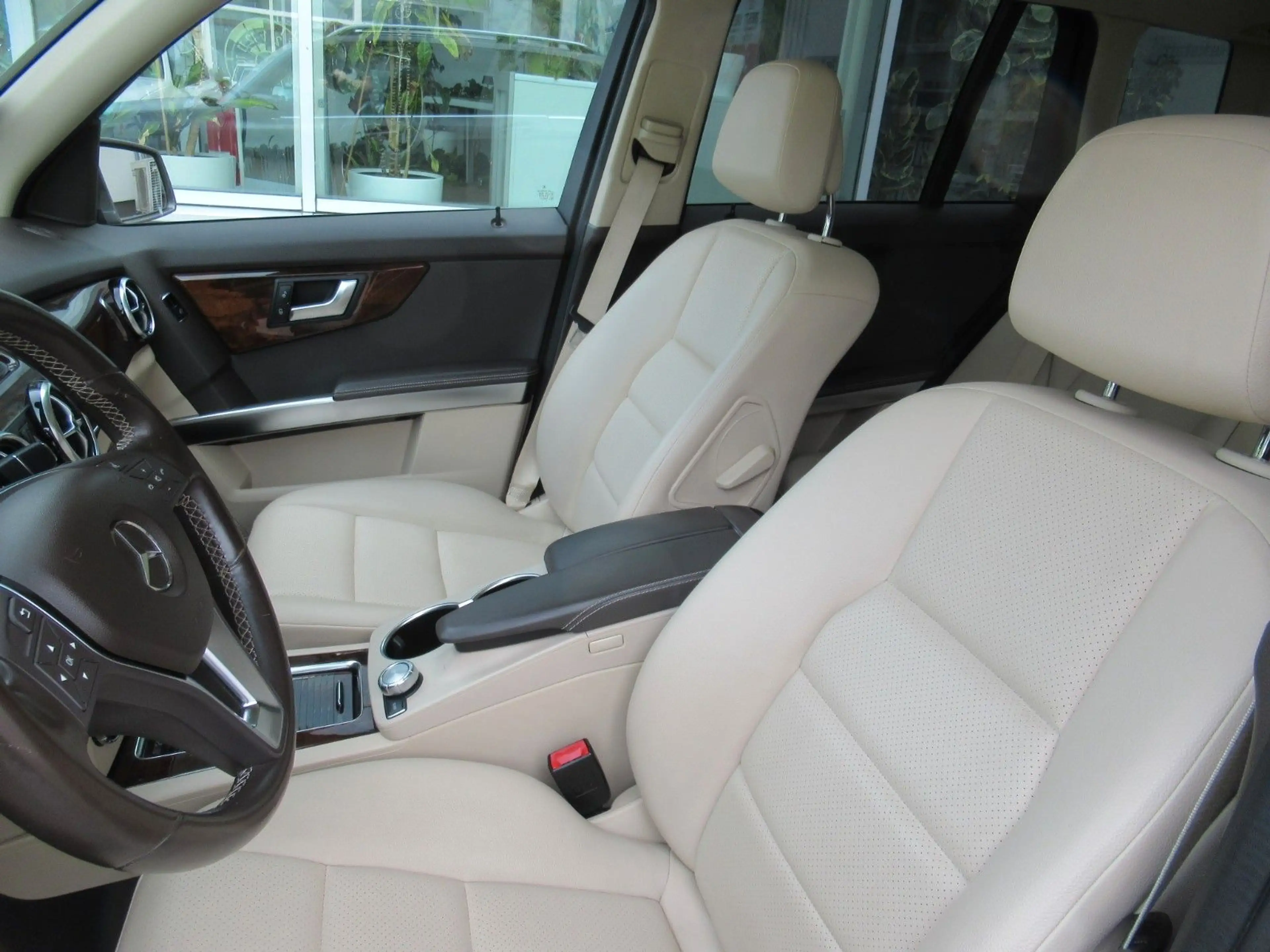 Mercedes-Benz GLK 350 4Matic LEDER*NAVI*PANORAMA*SITZHEIZUNG — photo 13