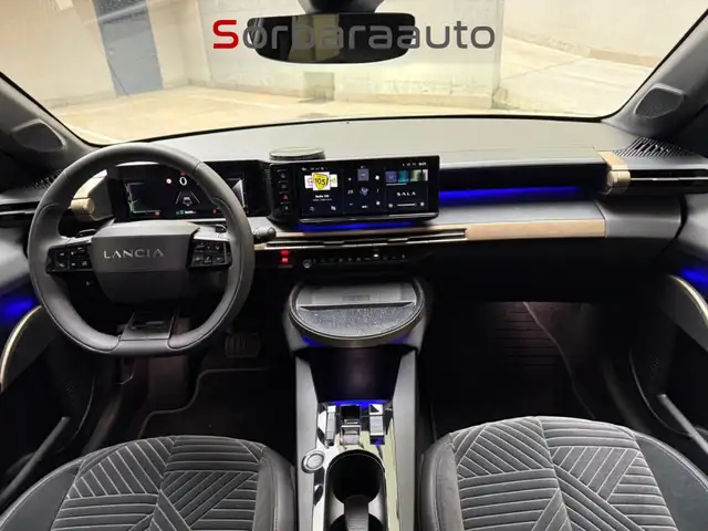 Lancia Ypsilon view 14