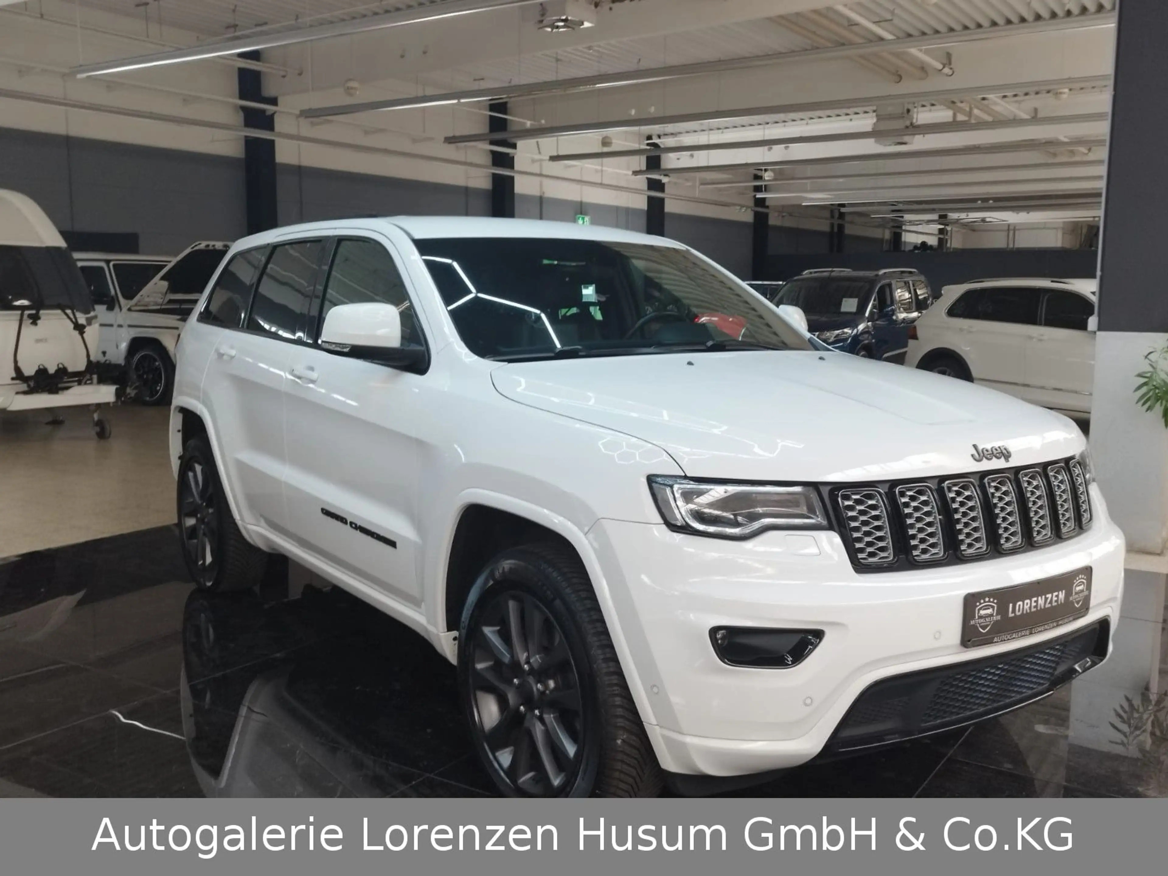 Jeep Grand Cherokee -Limited 4x4 — photo 4