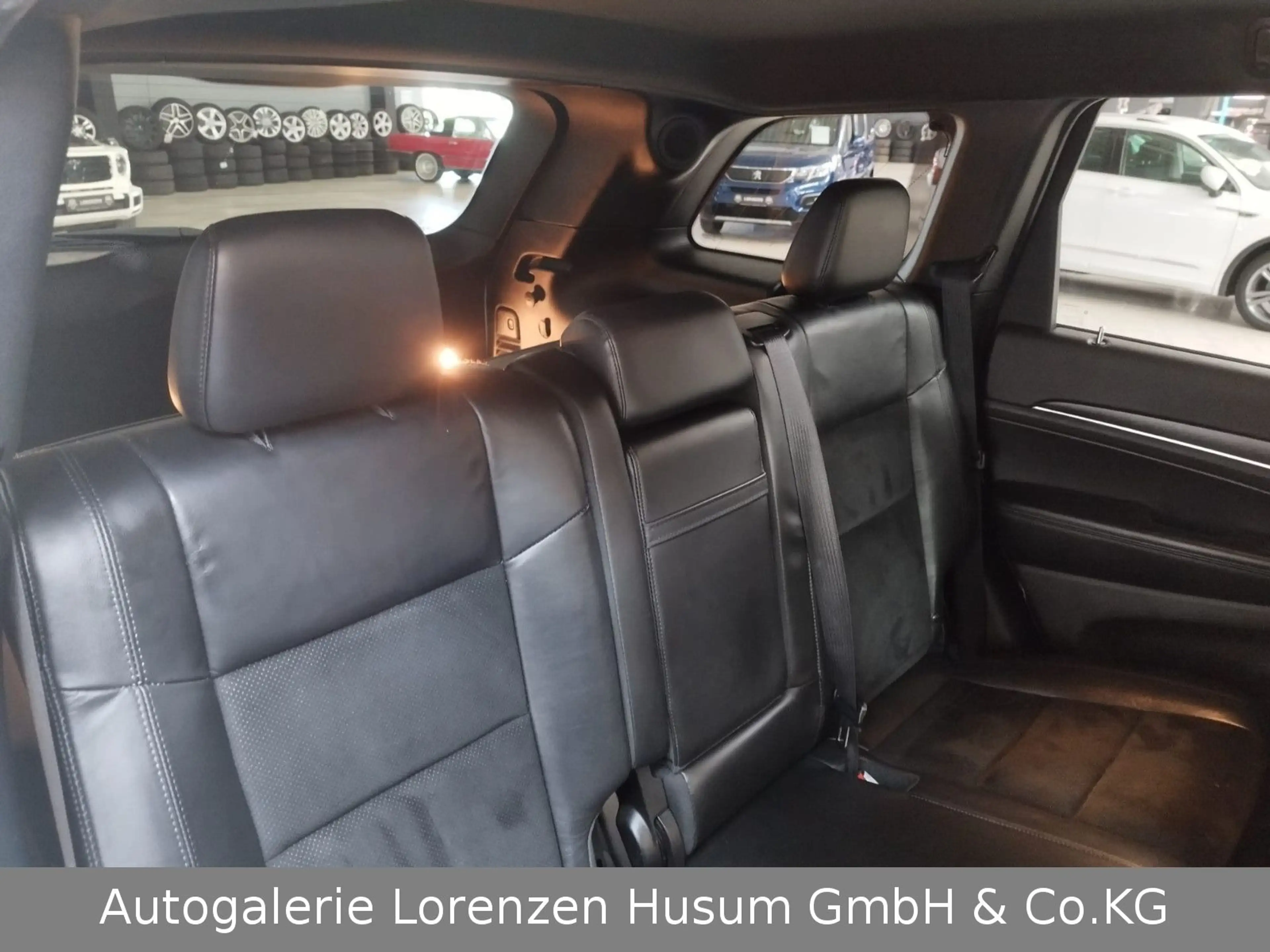 Jeep Grand Cherokee -Limited 4x4 — photo 15