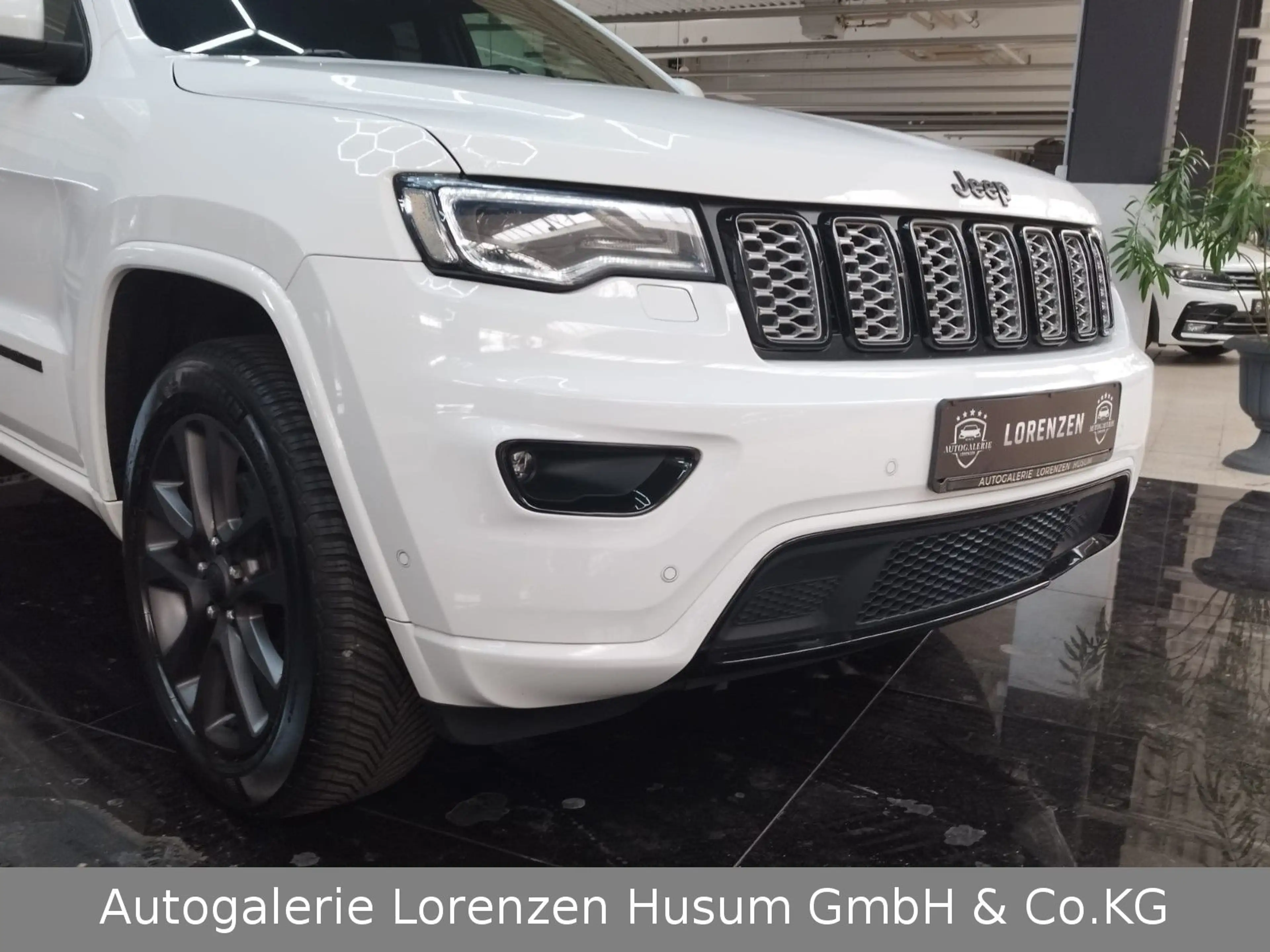 Jeep Grand Cherokee -Limited 4x4 — photo 5