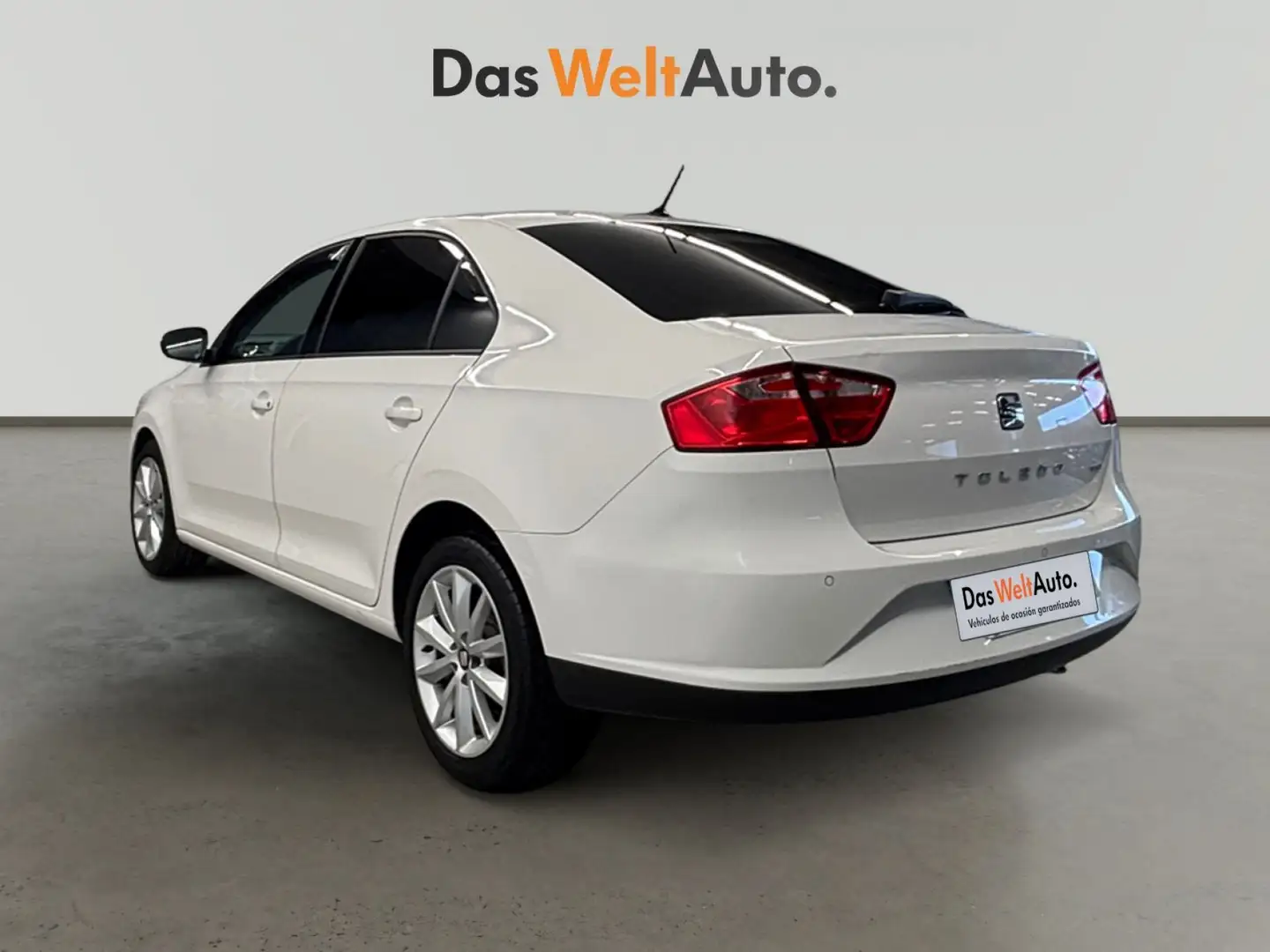 SEAT Toledo 1.2 TSI Reference 90 Blanc - 2