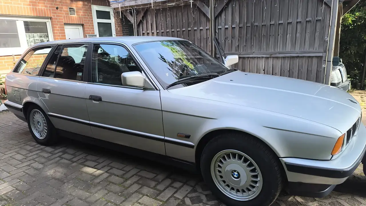 BMW 520i touring, foto 2