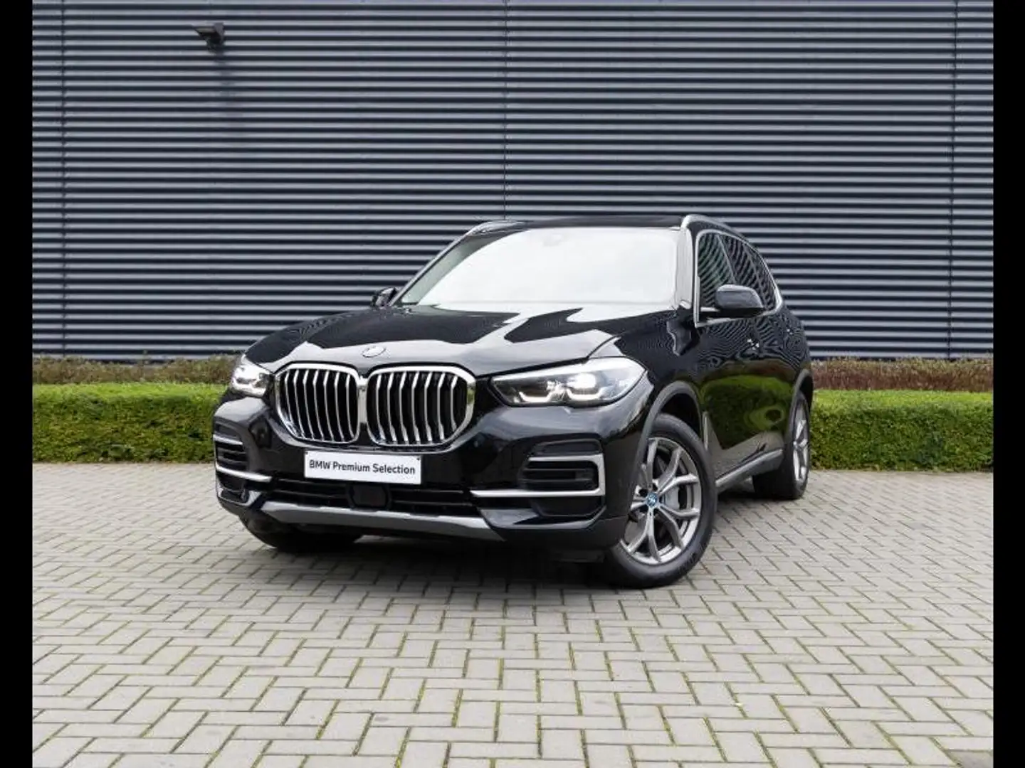 BMW X5 xDrive45e Zwart - 1