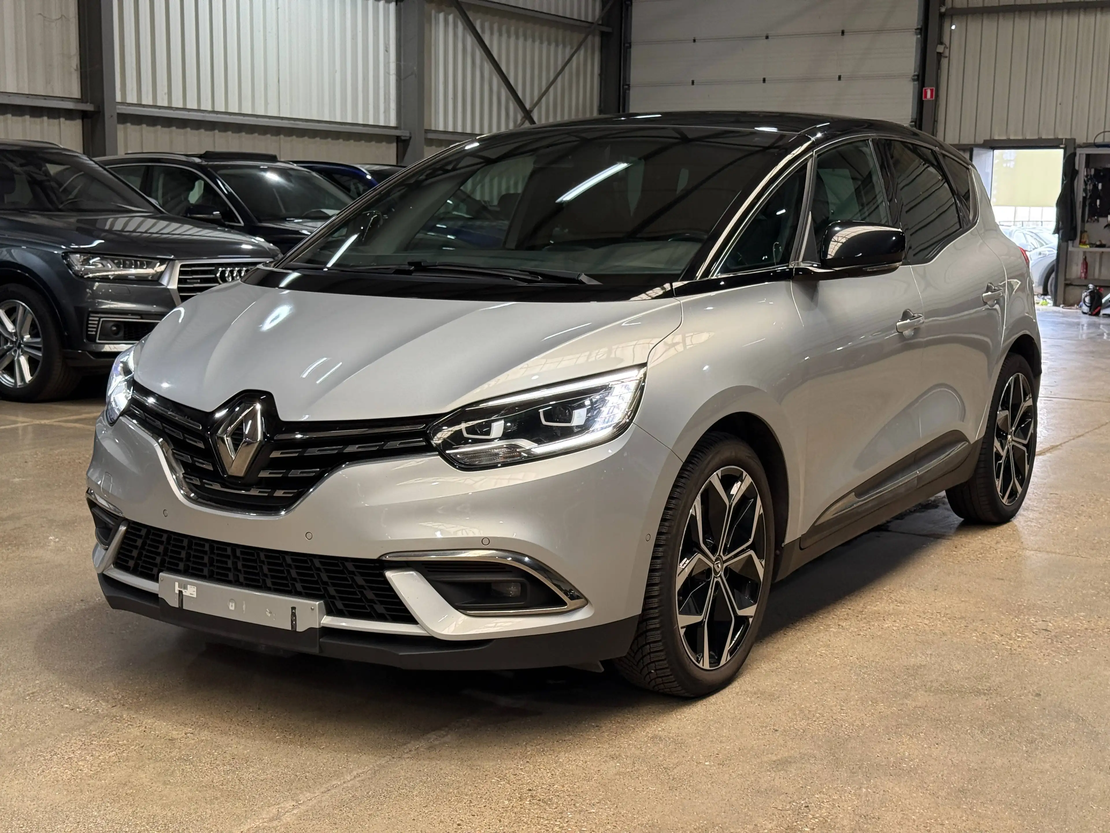 Renault Scenic Scenic 1.33 TCe Intens GPF — photo 3