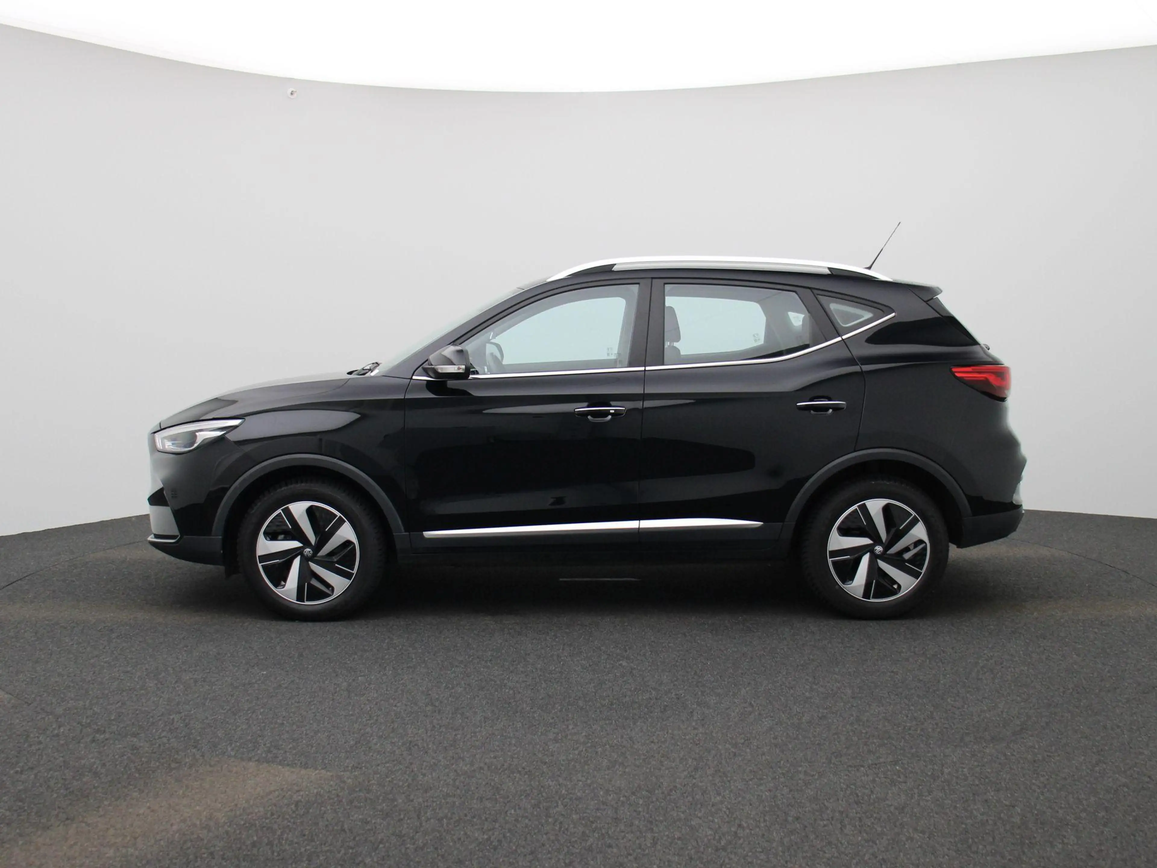 MG ZS MG EV EV Standard Range Comfort 50 kWh | Camera | — photo 5