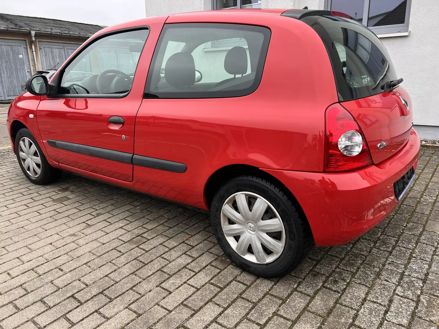 Renault Clio 1.2 16V Campus Authentique Rot - 2