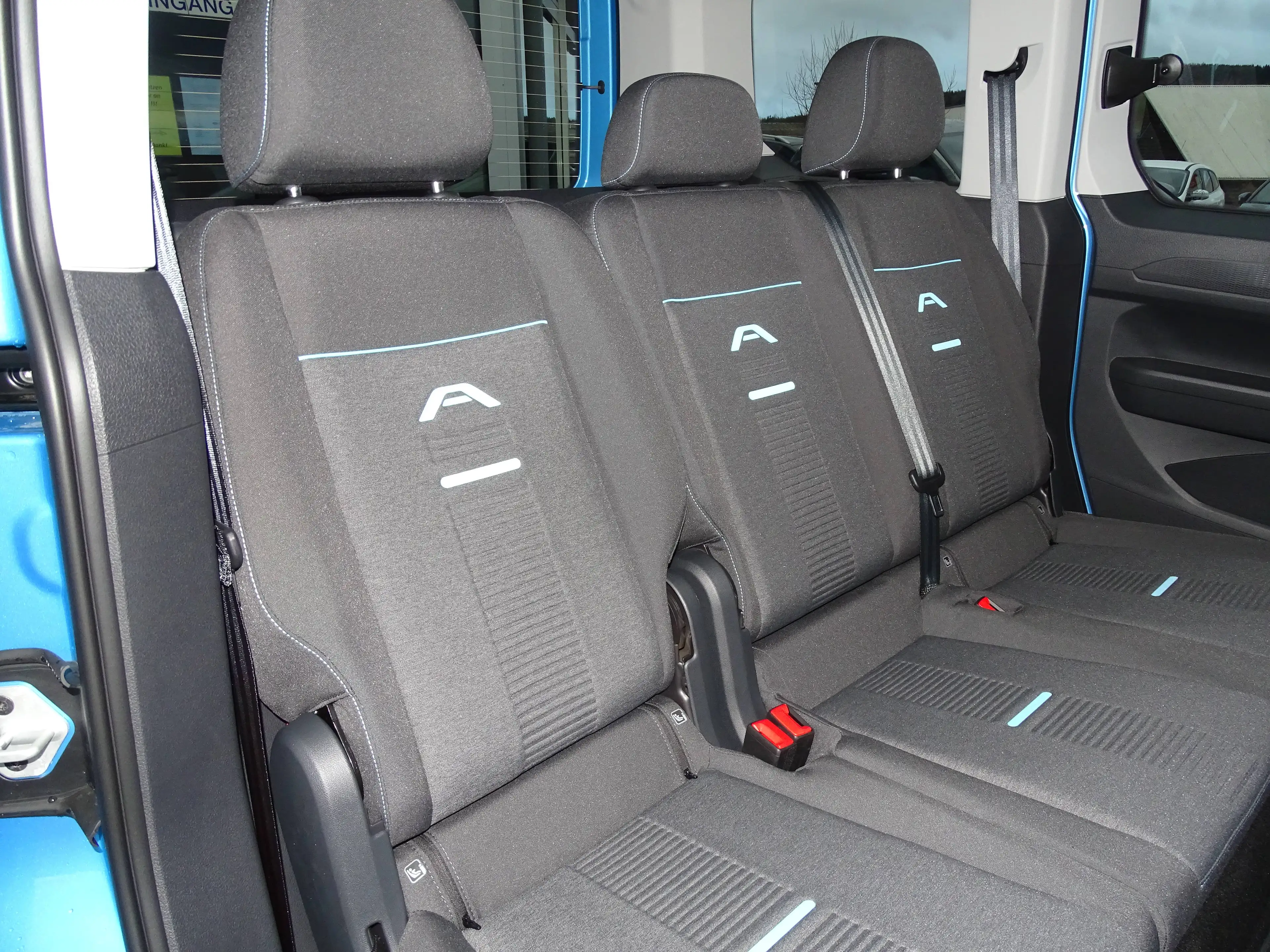 Ford Tourneo Connect Active — photo 13
