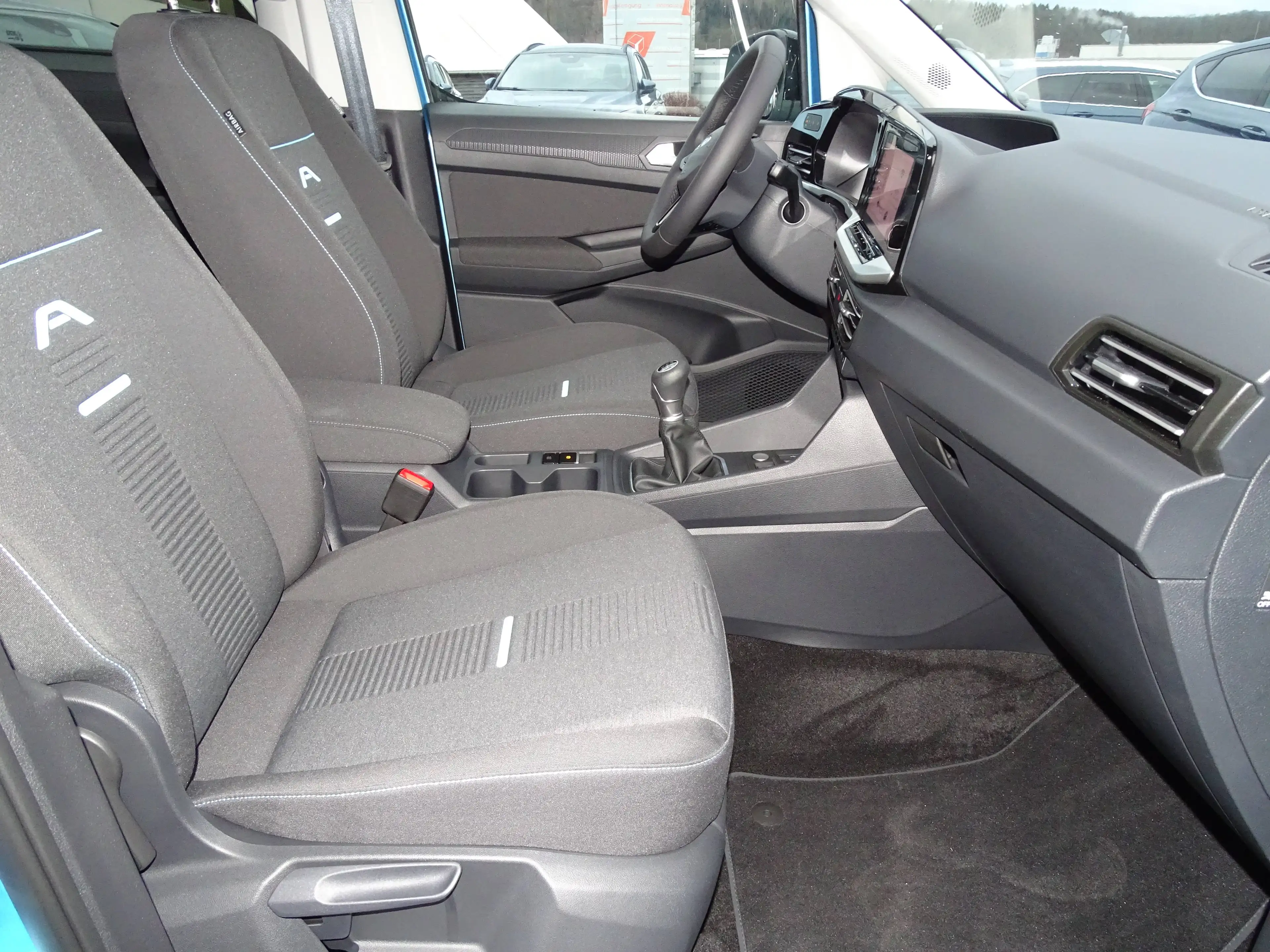 Ford Tourneo Connect Active — photo 10
