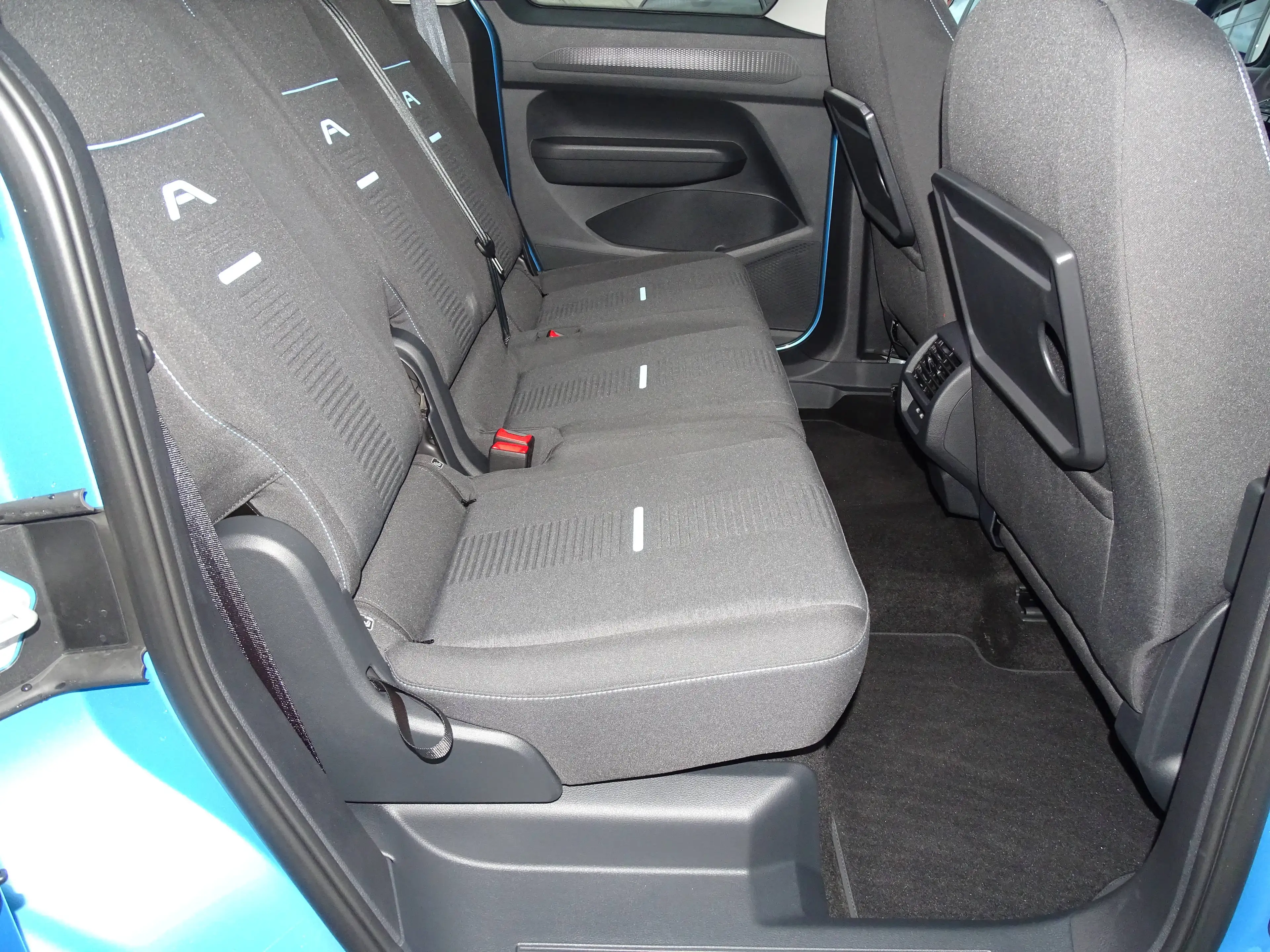 Ford Tourneo Connect Active — photo 12