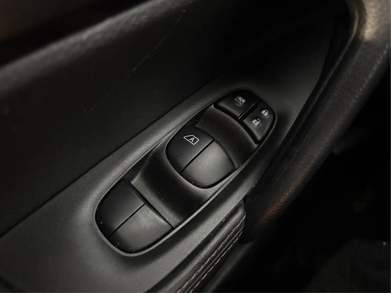 Nissan Qashqai снимка Nissan Qashqai