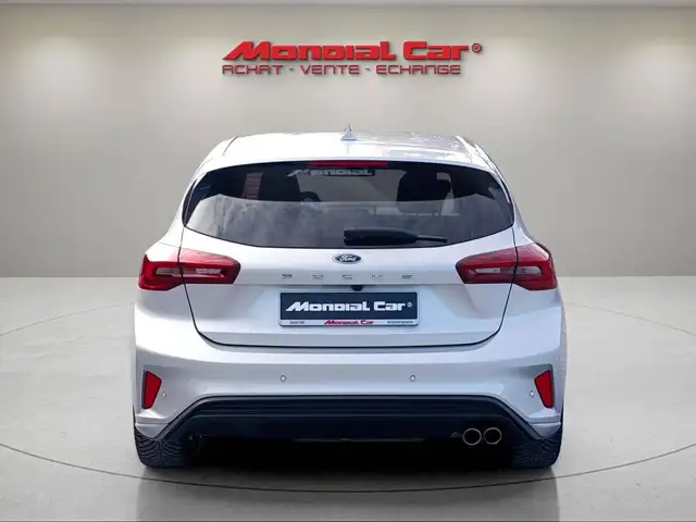 Ford Focus view 7