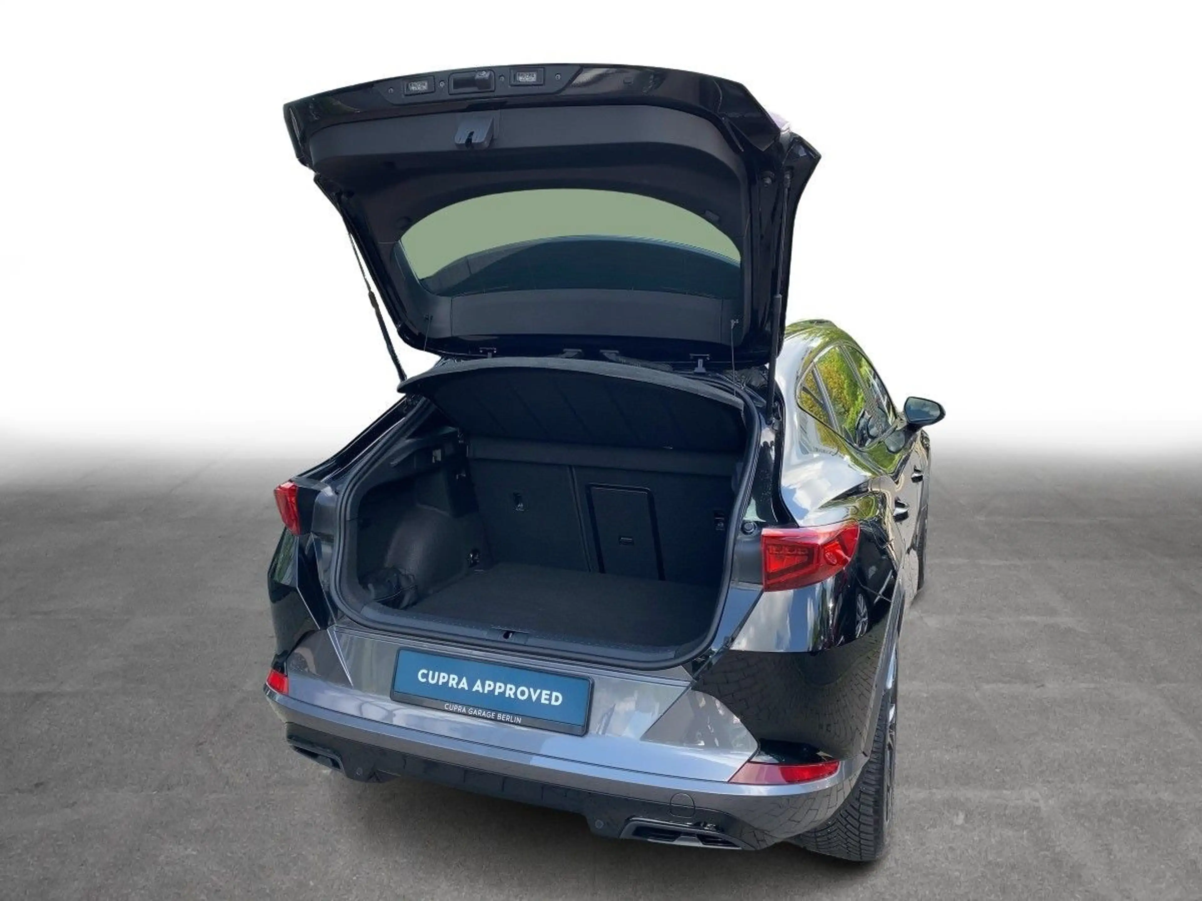 CUPRA Formentor 1.5 TSI DSG Navi LED SHZ ACC PDC — photo 8