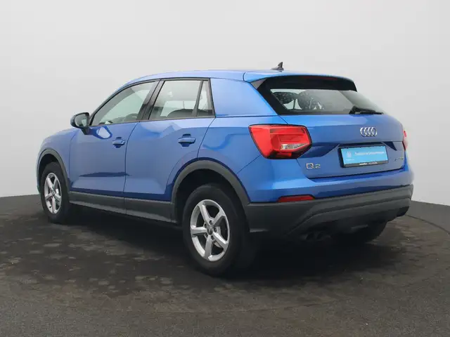 Audi Q2 view 5