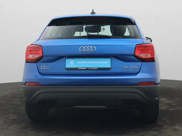 Audi Q2 view 6