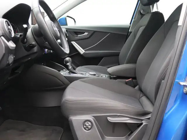 Audi Q2 view 17