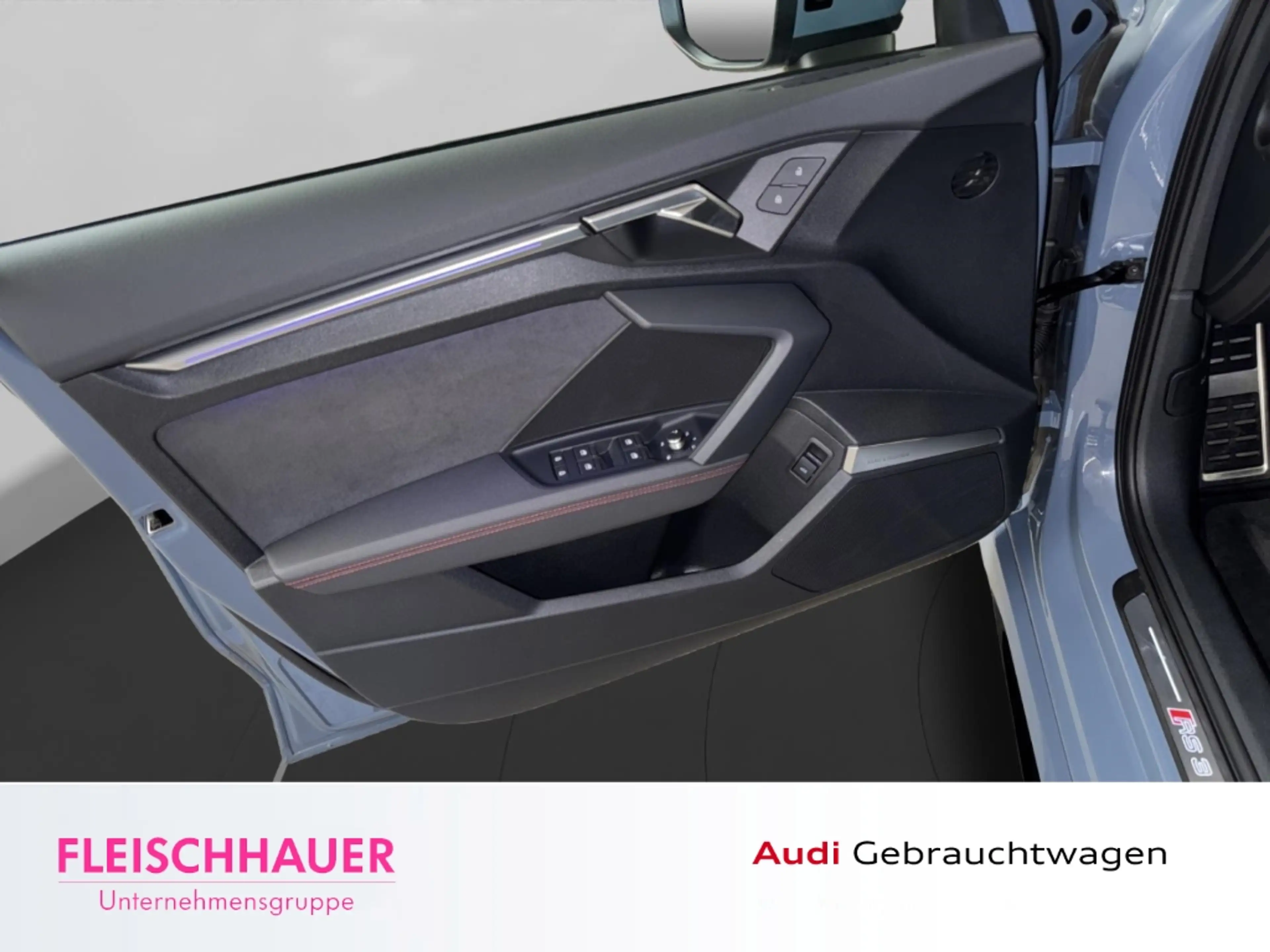 Audi RS3 SB 2.5 TFSI quattro MATRIX+ACC+NAVI+RFK+PANO+DYNAM — photo 8