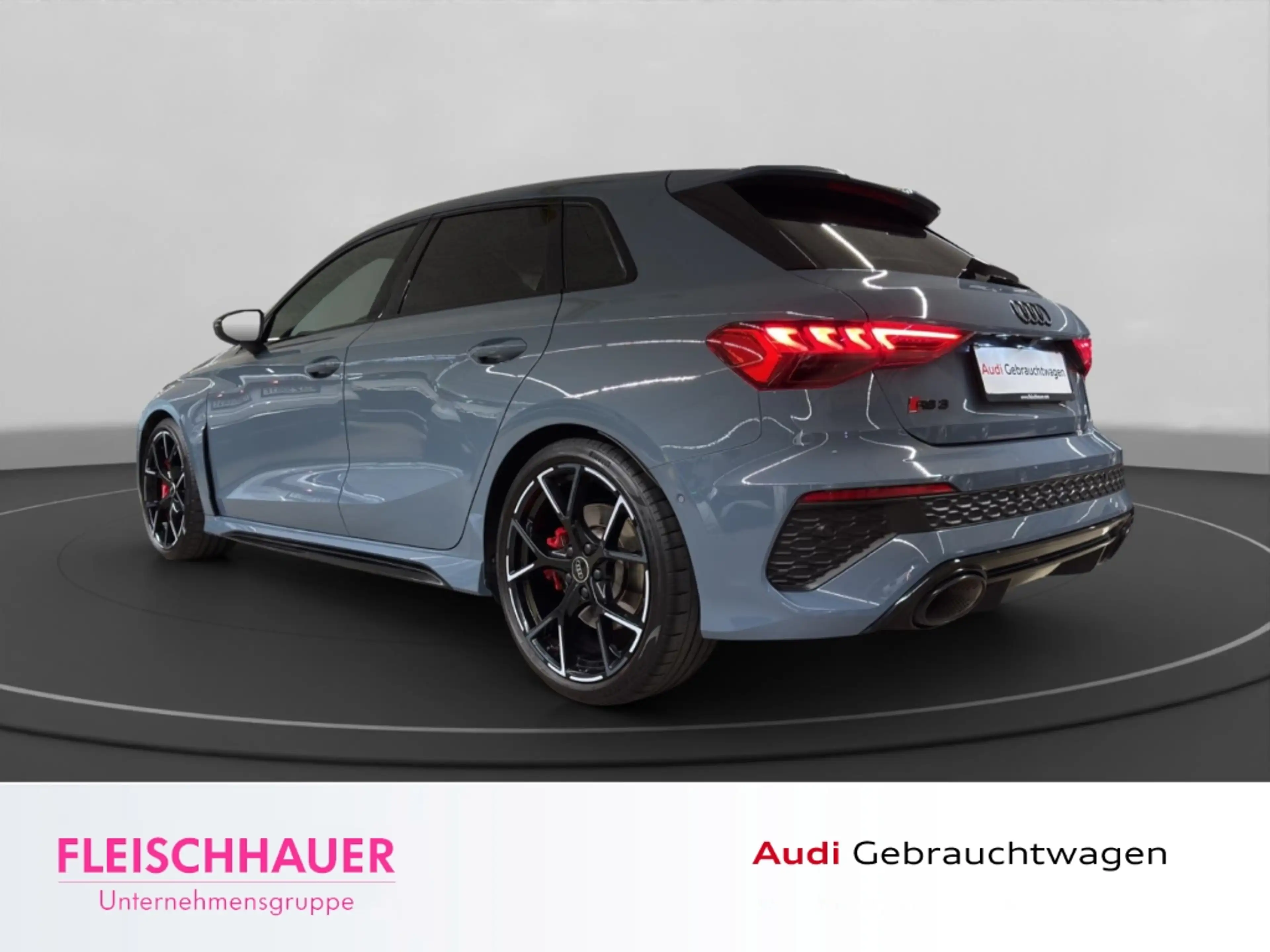 Audi RS3 SB 2.5 TFSI quattro MATRIX+ACC+NAVI+RFK+PANO+DYNAM — photo 5