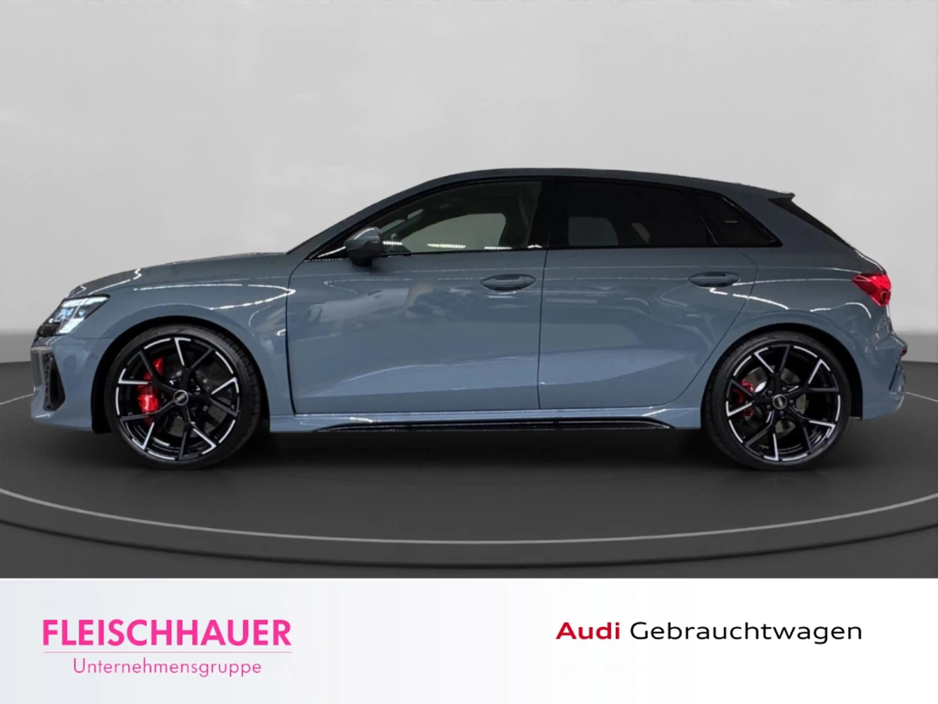 Audi RS3 SB 2.5 TFSI quattro MATRIX+ACC+NAVI+RFK+PANO+DYNAM — photo 3