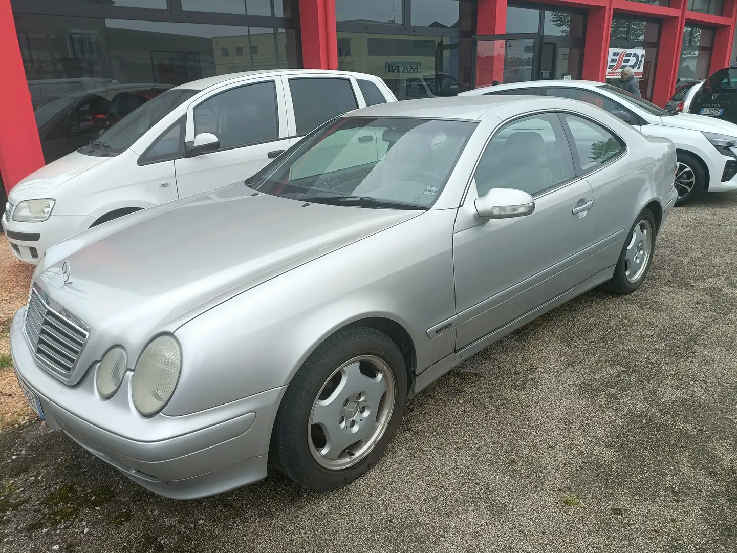 Mercedes-Benz CLK 200 CLK Coupe - C208 Coupe k Avantgarde Silber - 1