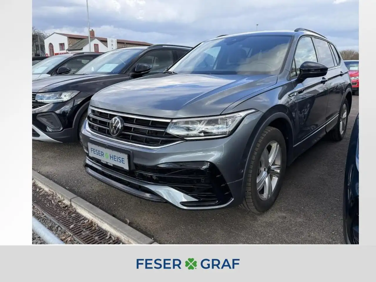 Volkswagen Tiguan Allspace R-Line 2.0 TDI DSG Matrix/AHK/4xSHZ/Black-Style/20 — миниатюра 1