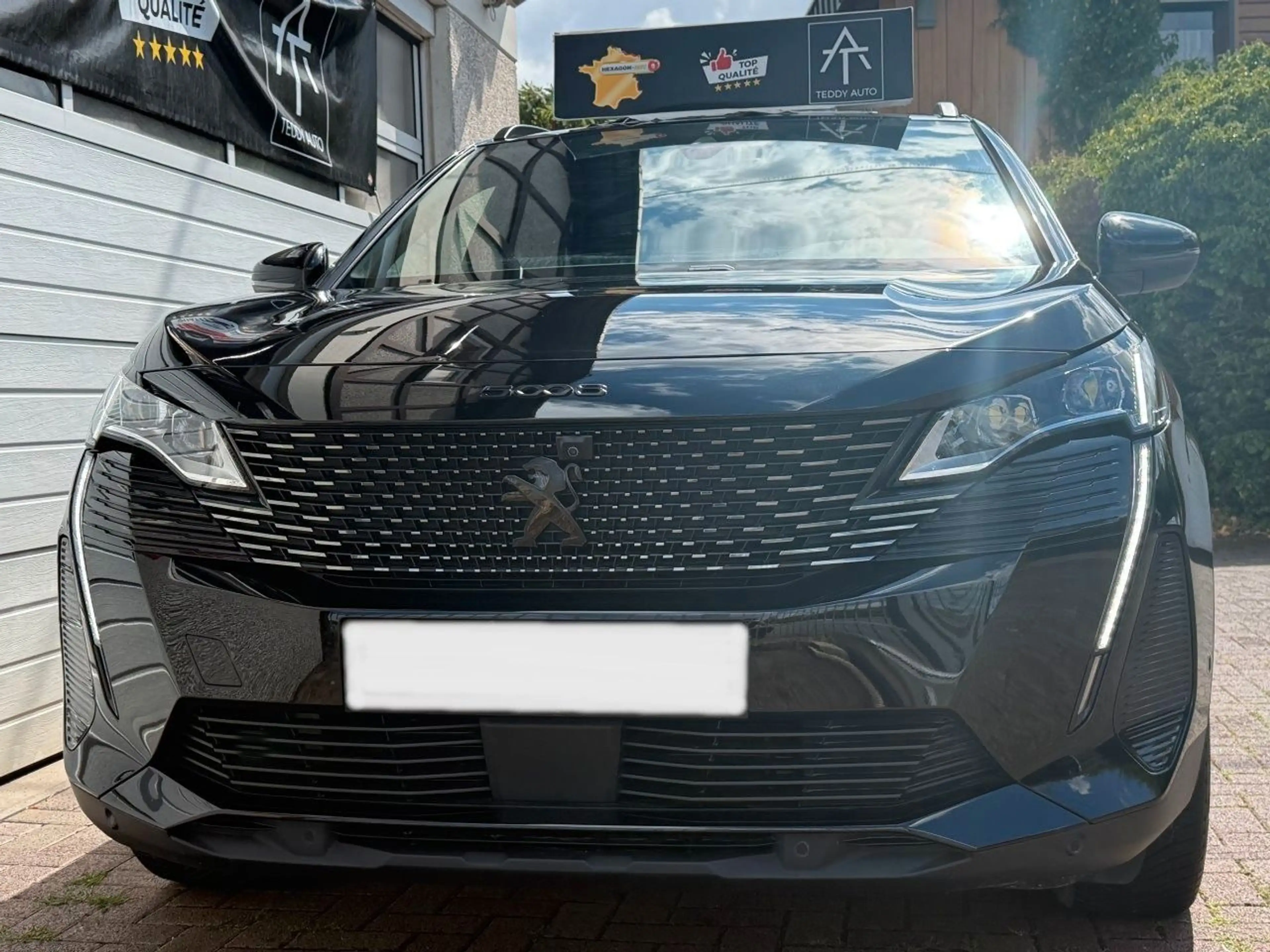 Peugeot 5008 130 Hdi GT | Black Pack | Focal | 360° — photo 2