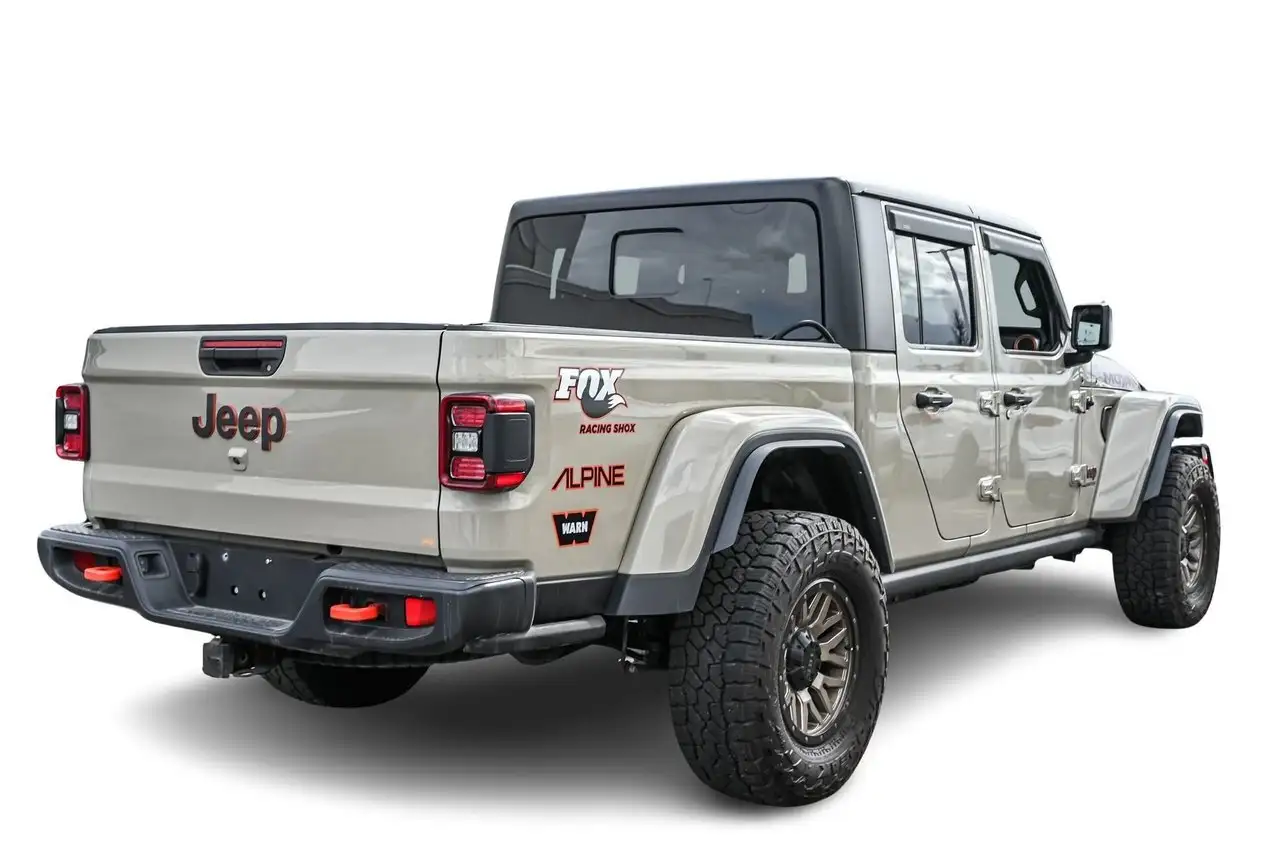 Jeep Gladiator снимка Jeep Gladiator