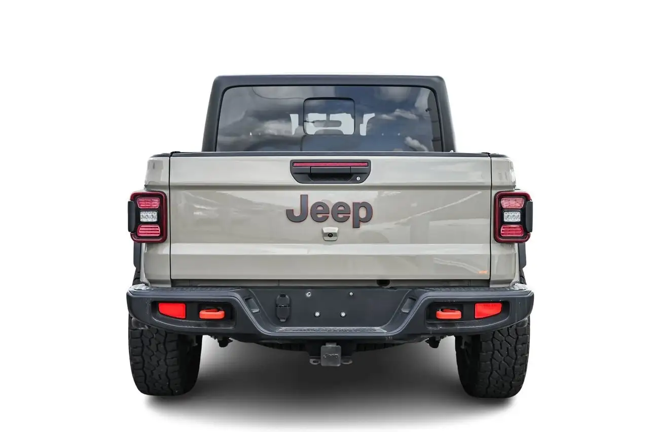 Jeep Gladiator снимка Jeep Gladiator
