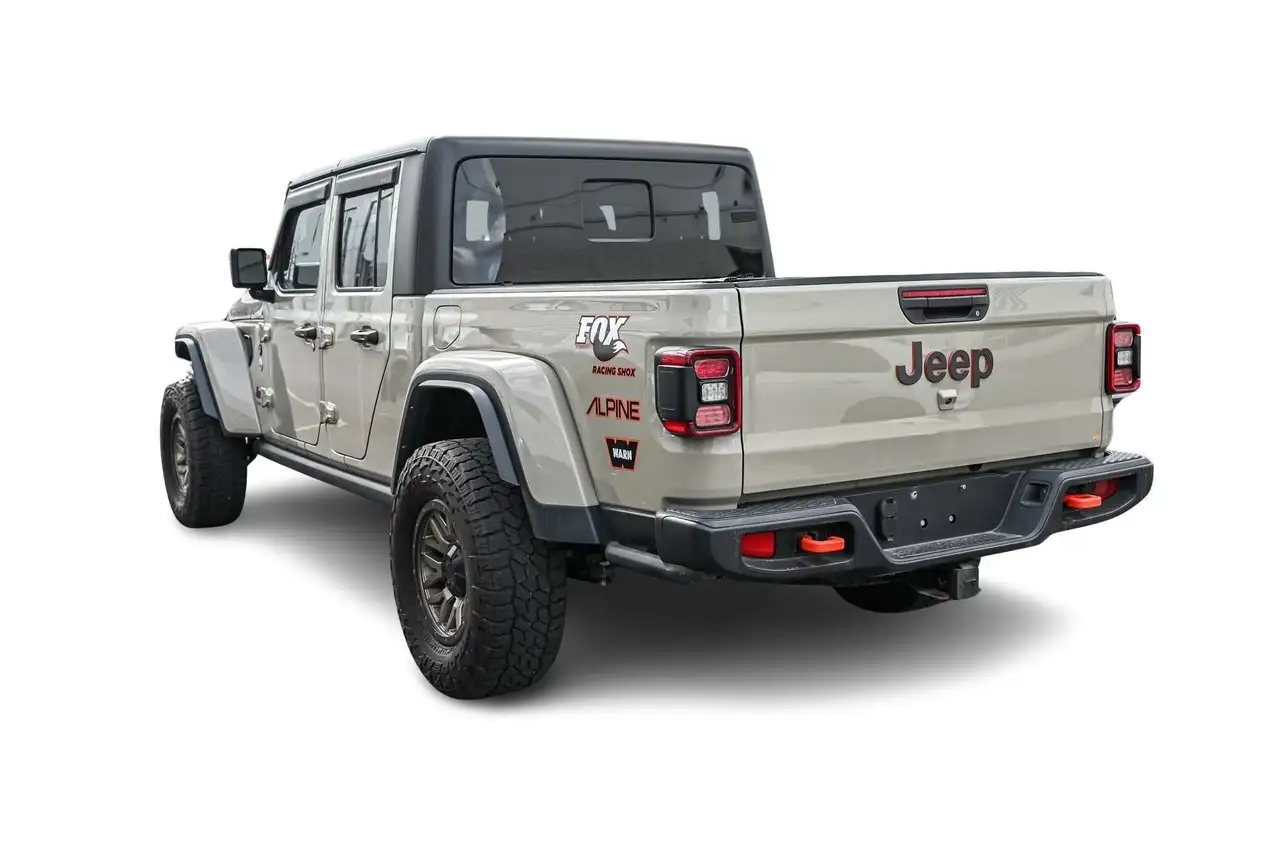 Jeep Gladiator снимка Jeep Gladiator