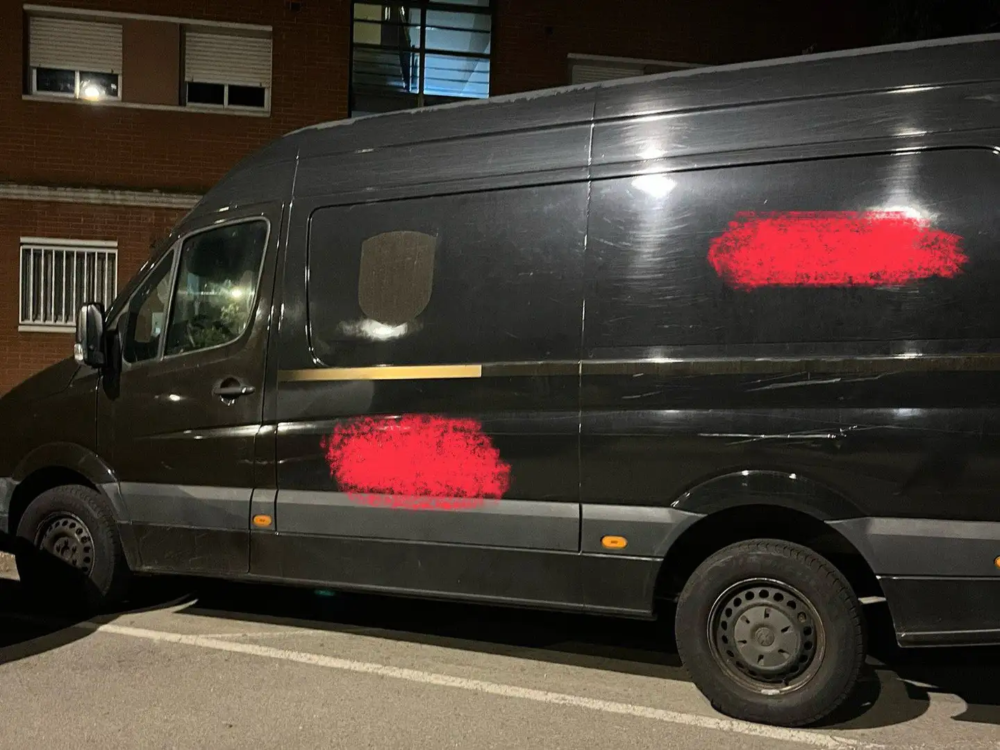 Volkswagen Crafter Furgón BMT 30BM Batalla-Larga Techo Alto Marrón - 2