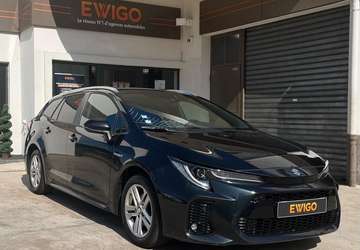 1.8 122h 100 full-hybrid 0.7kwh privilege 2wd bva + carplay camera sieges et volant chauffants