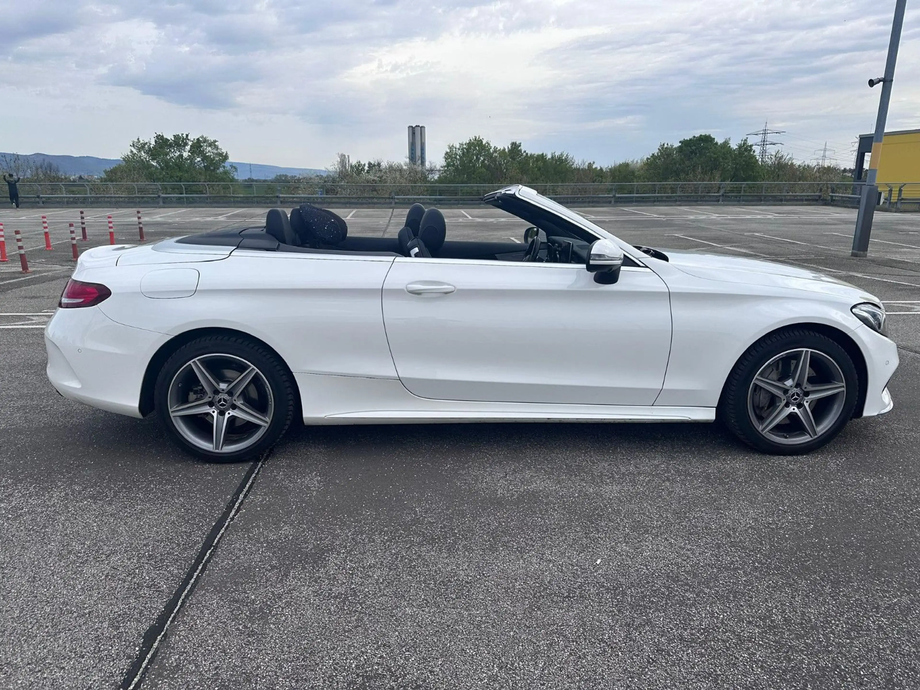 Mercedes-Benz C 250 C Cabrio AMG Line/DISTRONIC/HU/Service — photo 13