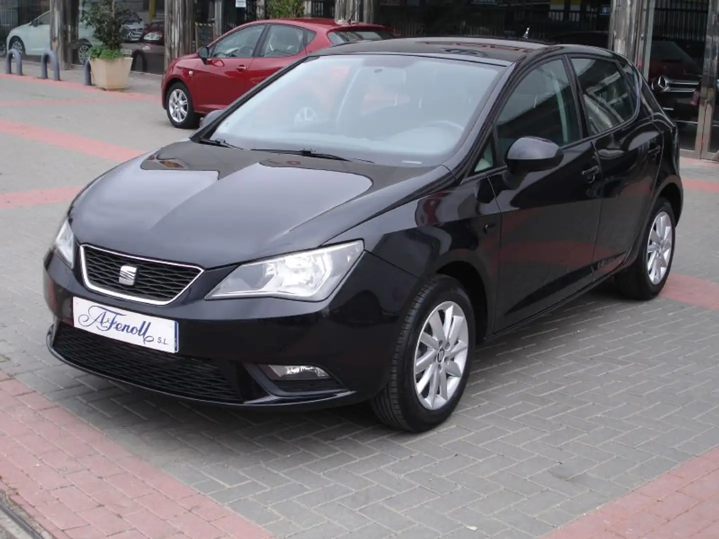 SEAT Ibiza 1.6TDI CR Style Tech Schwarz - 2