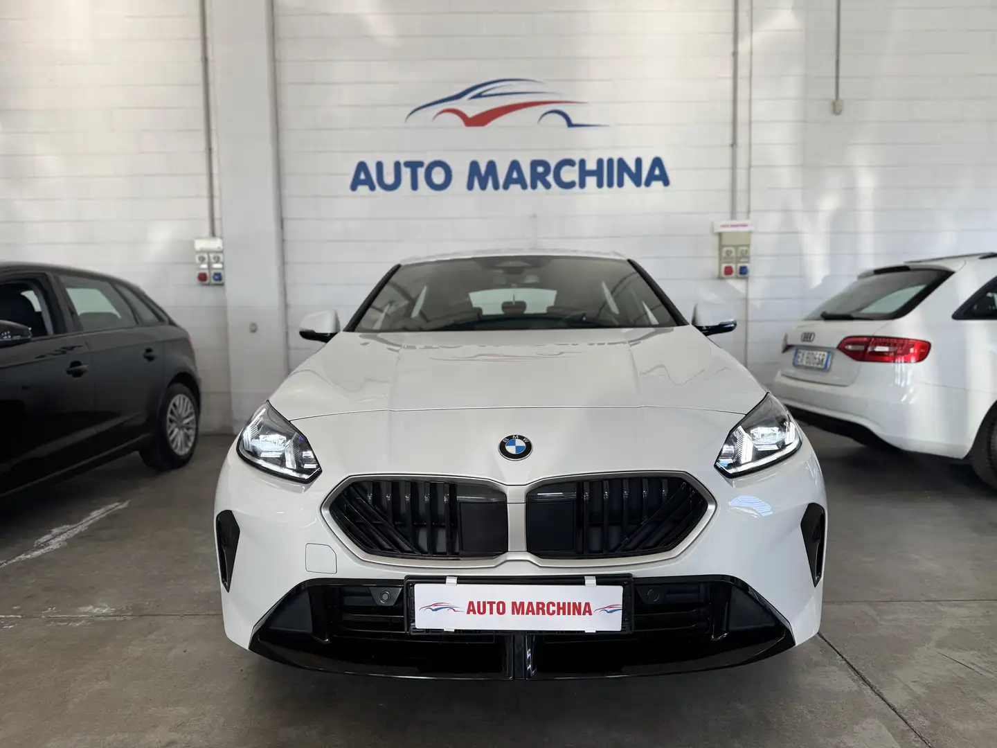 BMW 118 118d Msport UFFICIALE BMW GARANZIA FINO 2026 Blanc - 2
