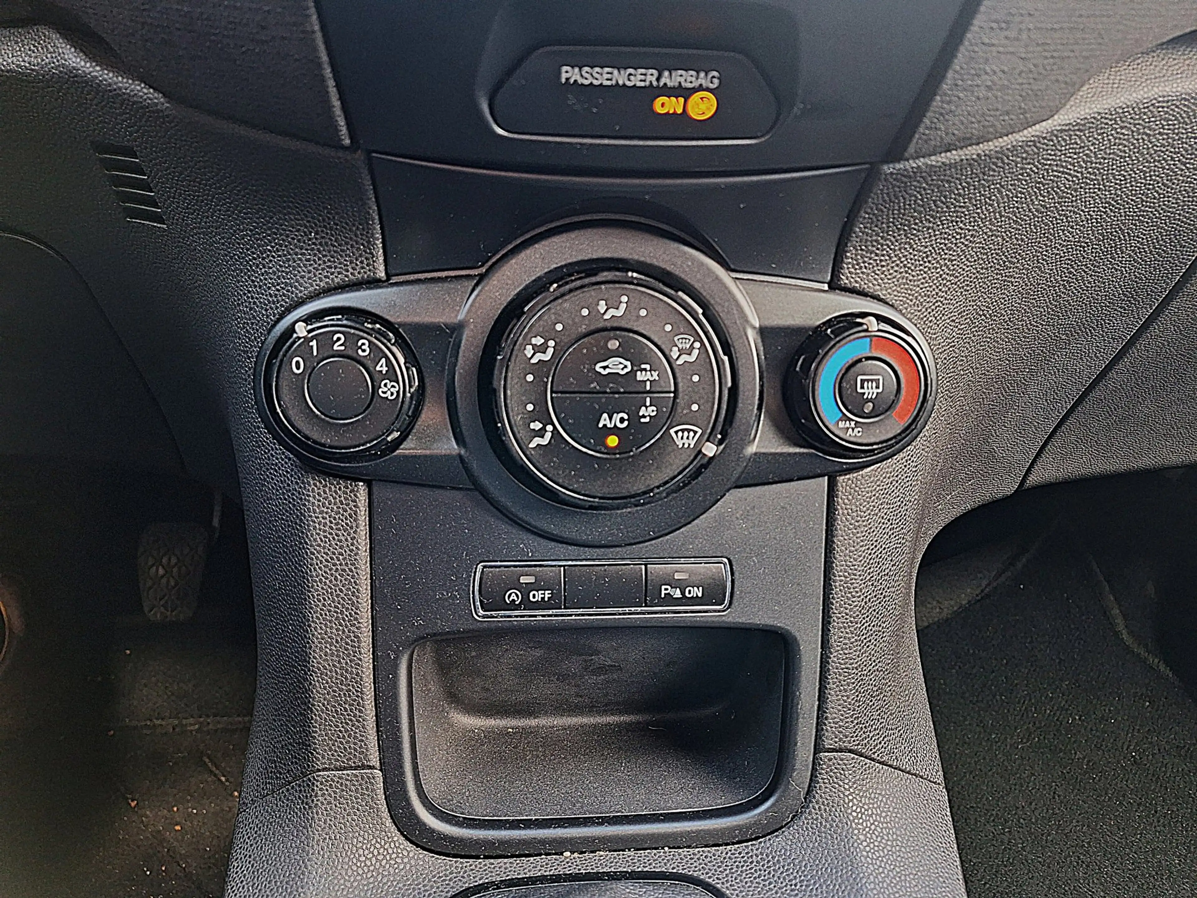 Ford Fiesta 1.0 Style Ultimate Navigatie, Airco, PDC V+A, LM V — photo 11