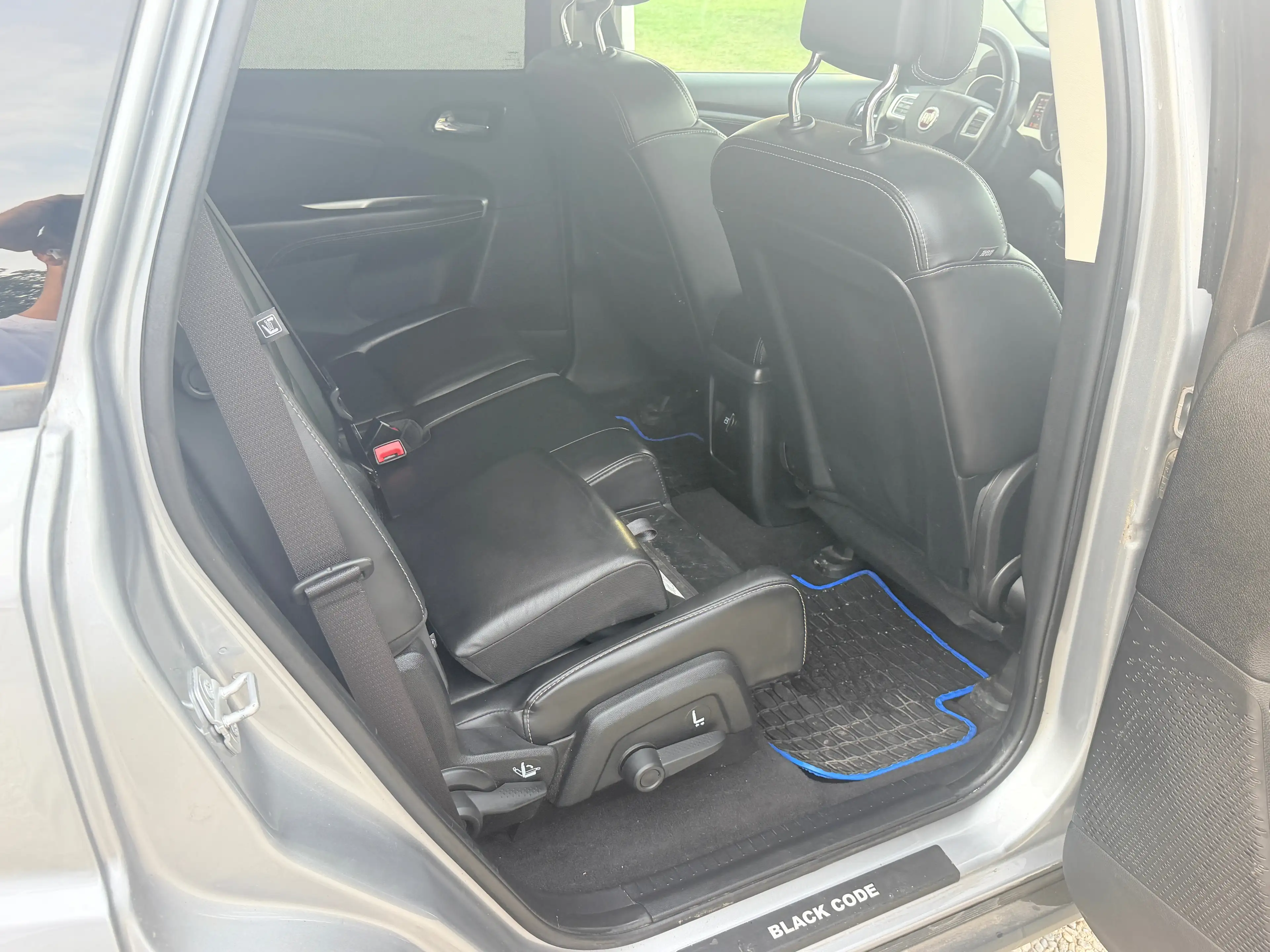 Fiat Freemont Black Code AWD — photo 8