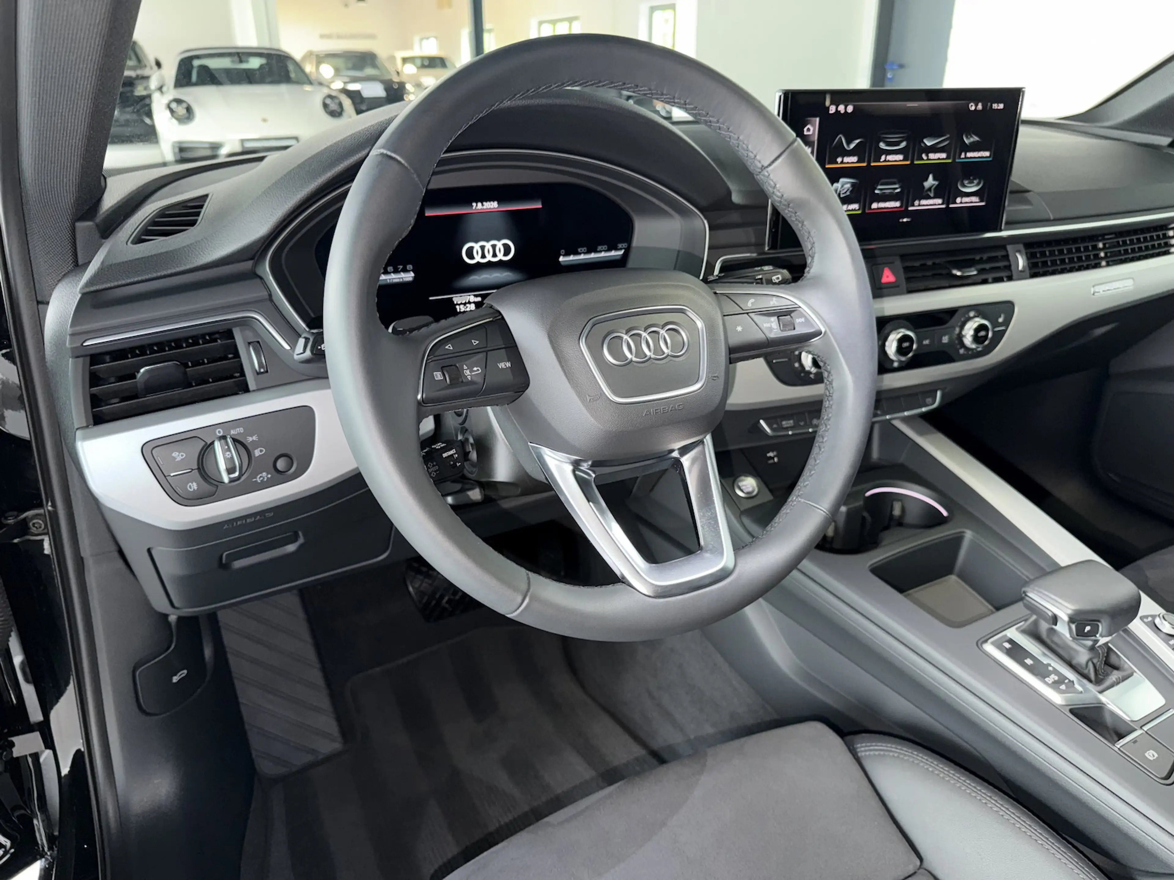 Audi A4 45TFSI S Line Competition Edition Plus*Matrix — photo 13