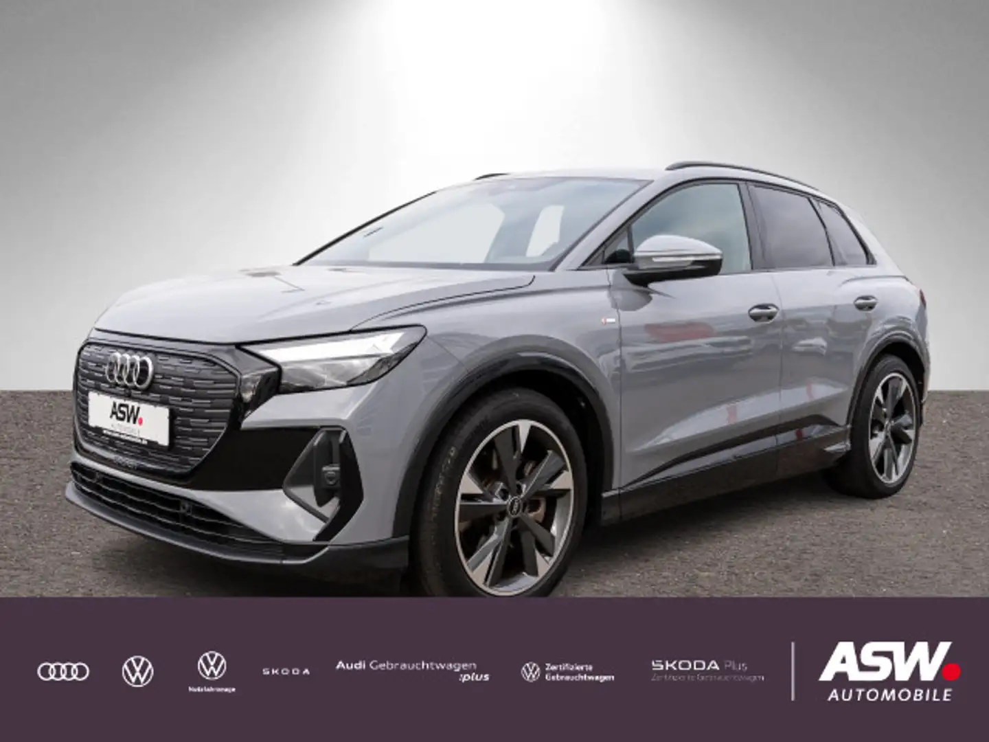 Audi Q4 e-tron Q4 40 e-tron S line LED Navi RFK SHZ ACC Grau - 1