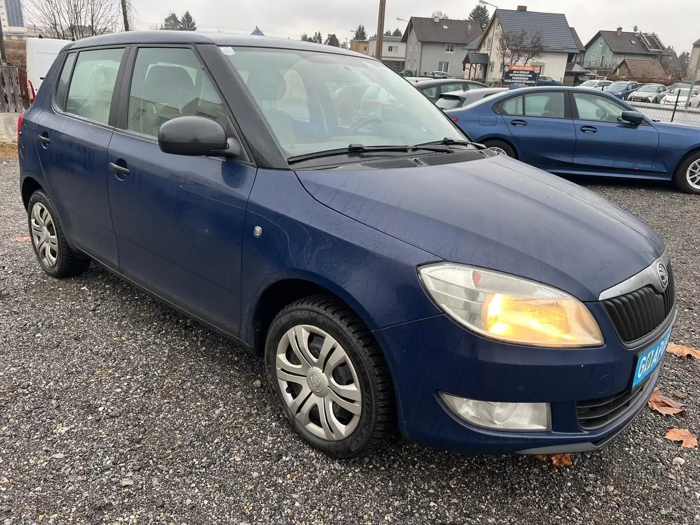 Skoda Fabia 1.6TDi + Pickerl NEU 02.2027 + 8fach Bereift + Bleu - 1