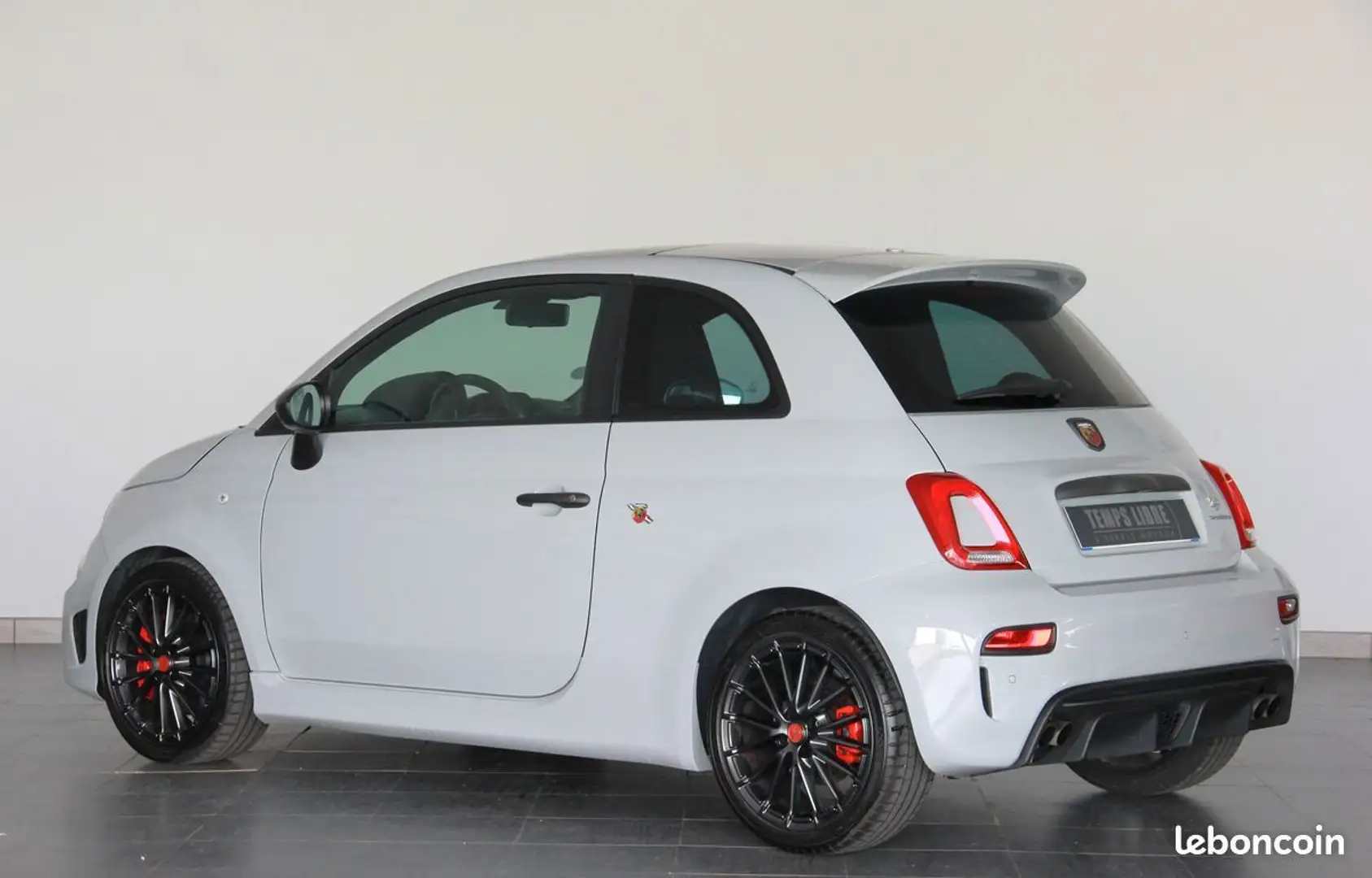 Abarth 500 (2) 695 1.4 turbo 16v t-jet 180 bvm5 competizione Gris - 2